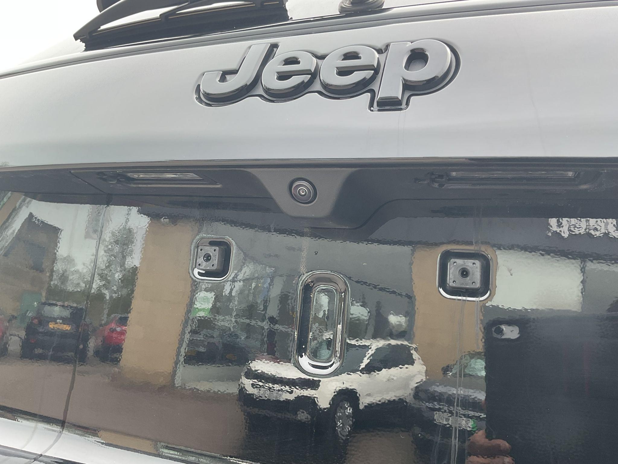 Jeep Compass Image 36