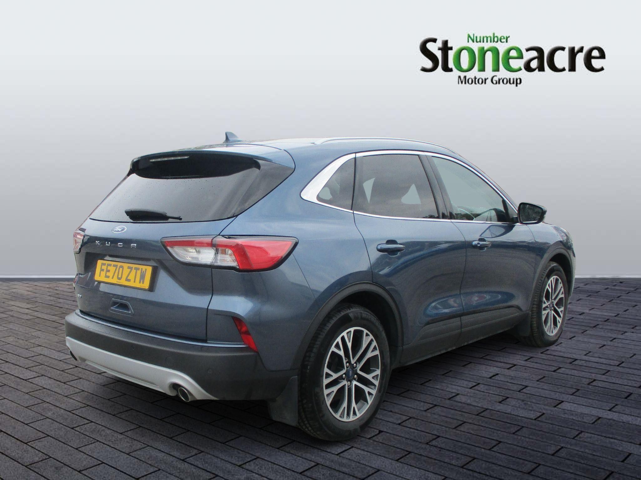 Ford Kuga Image 3