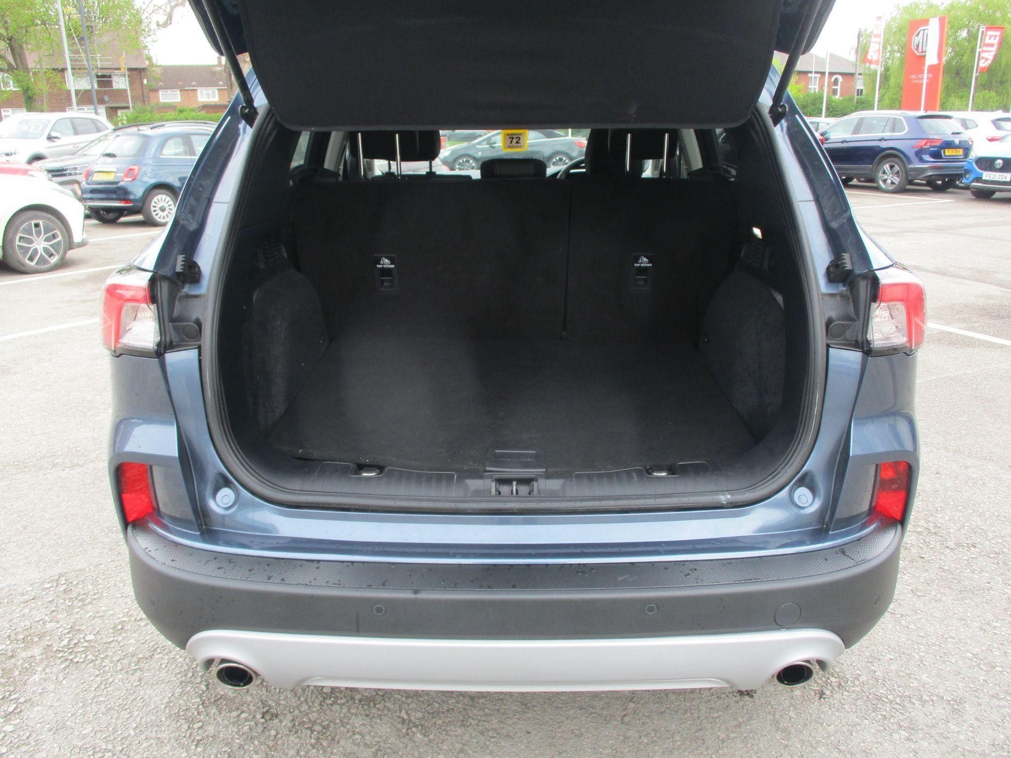 Ford Kuga Image 10