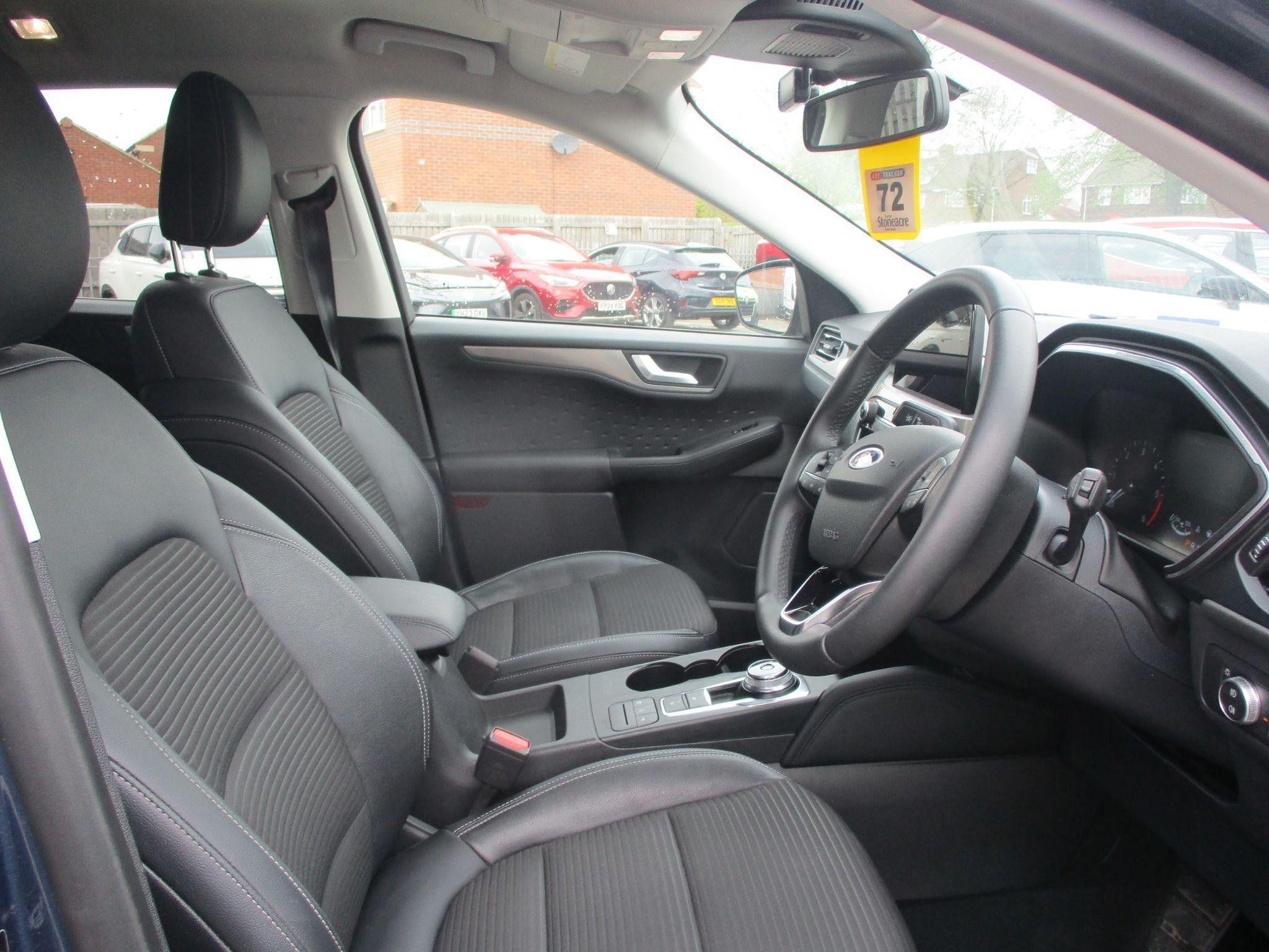 Ford Kuga Image 11