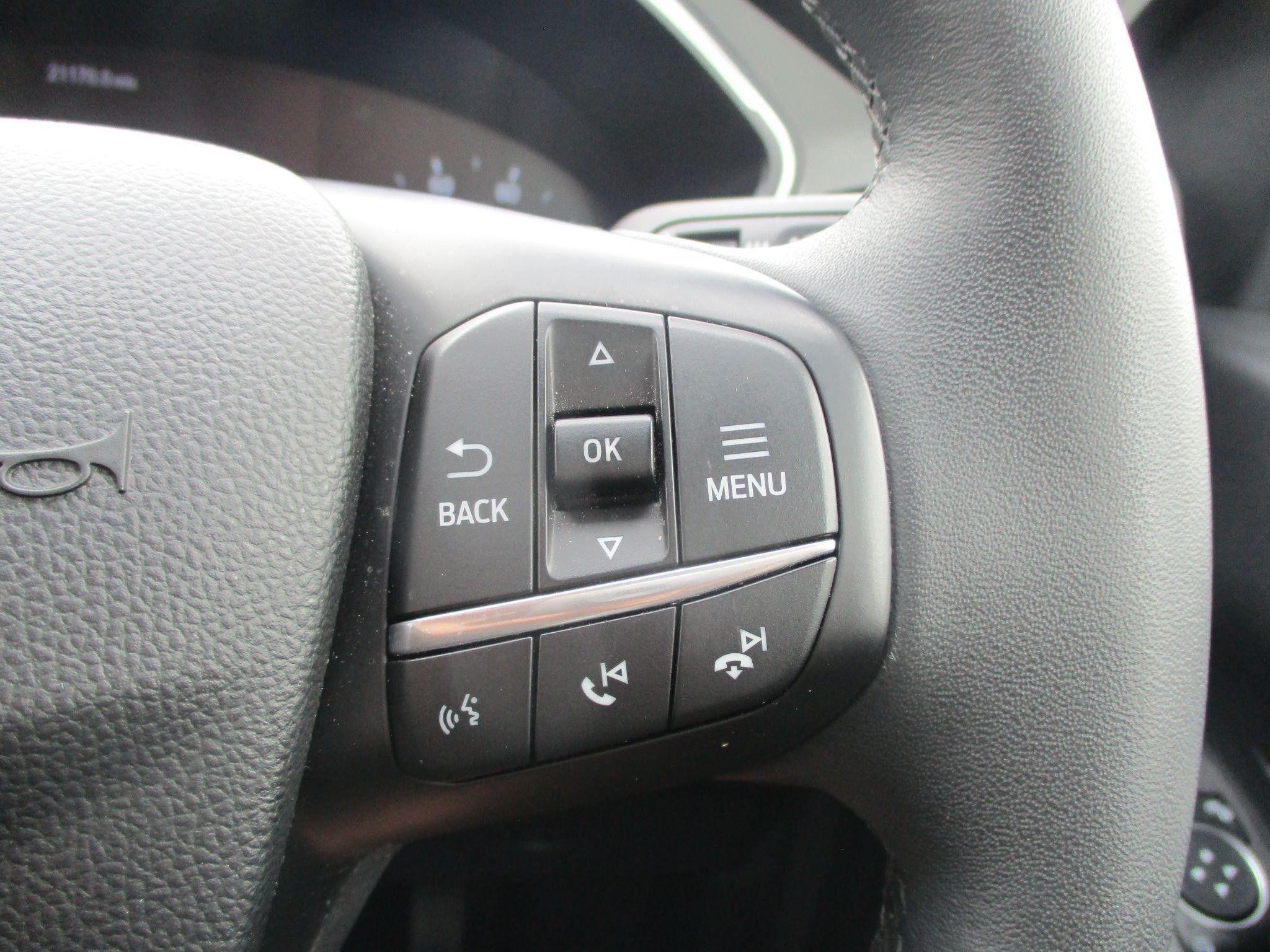 Ford Kuga Image 25