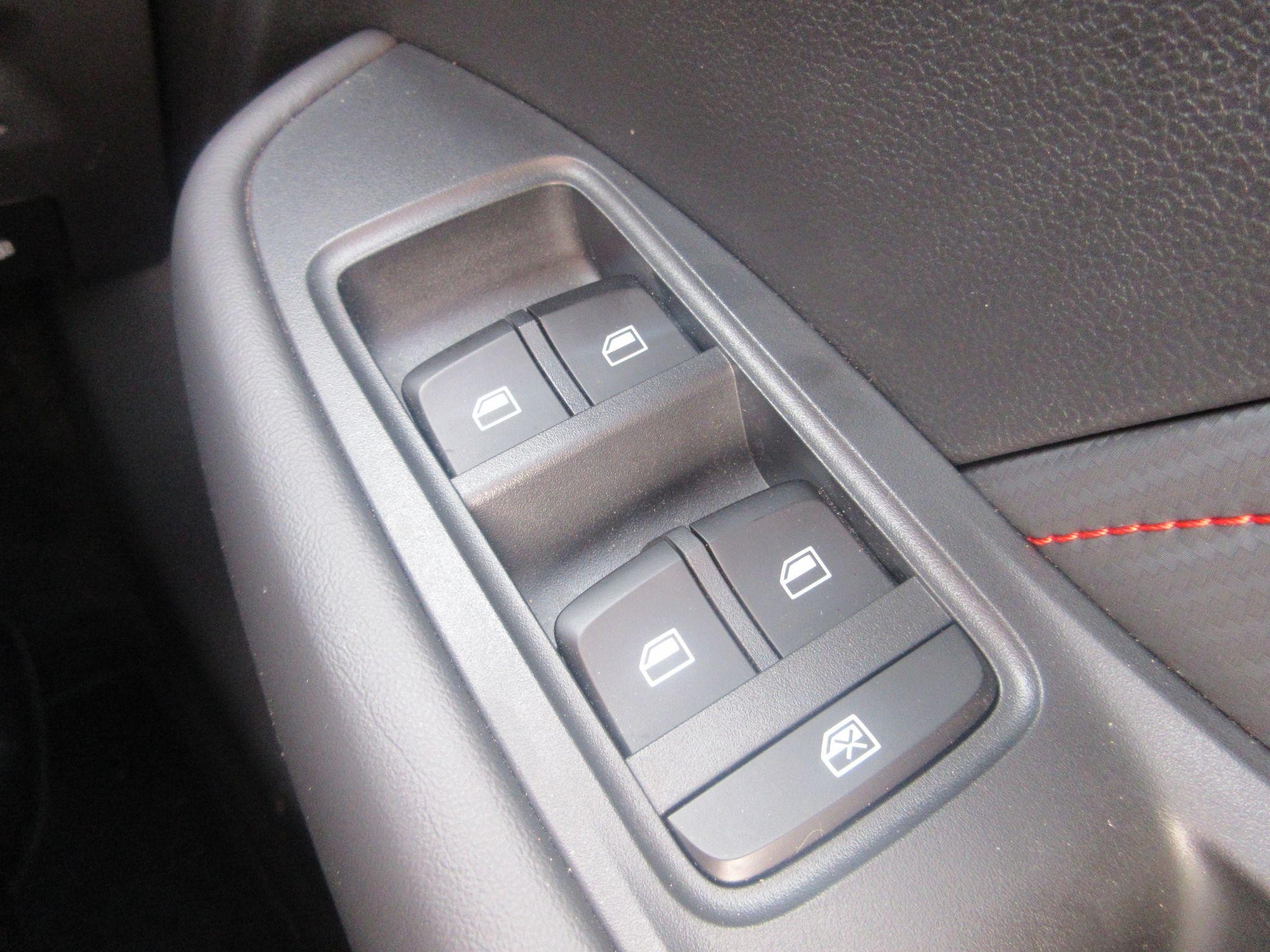 MG ZS Image 16