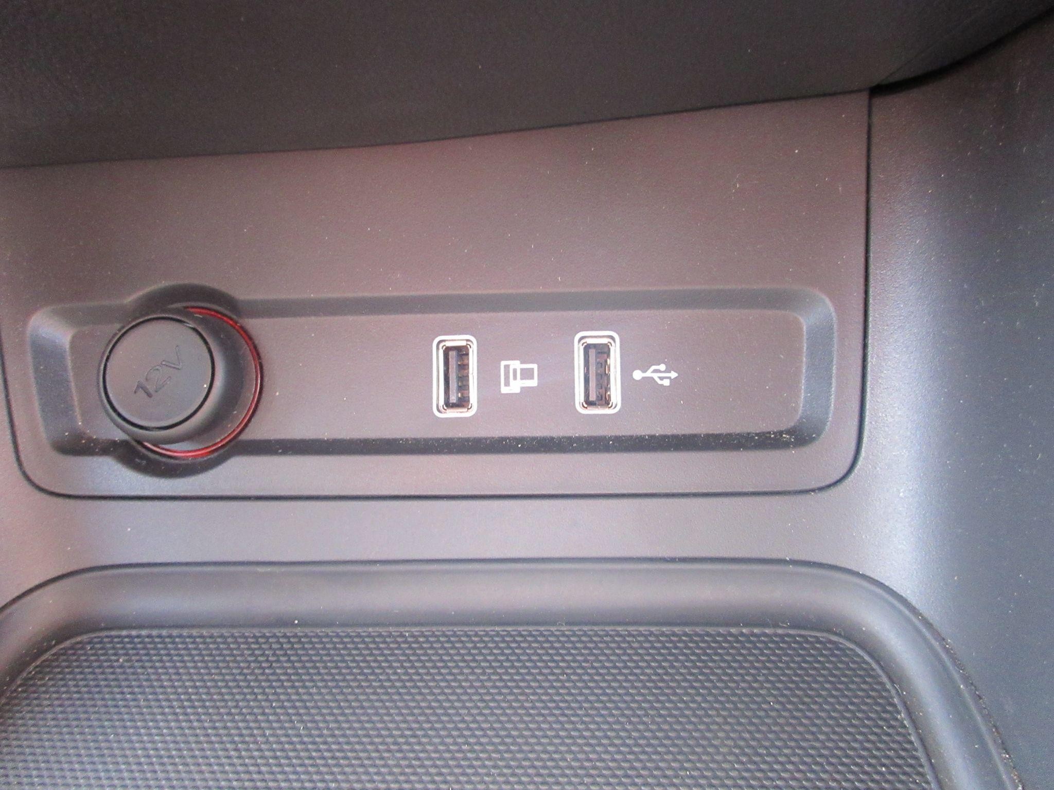 MG ZS Image 25