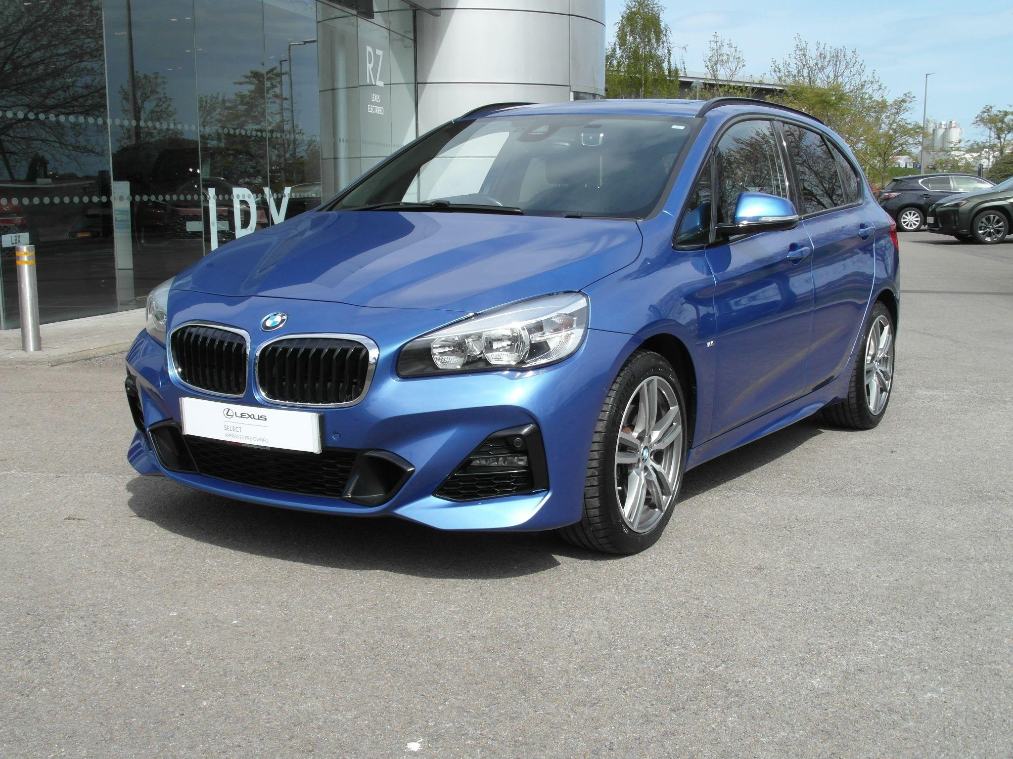 BMW 2 Series Active Tourer Image 10