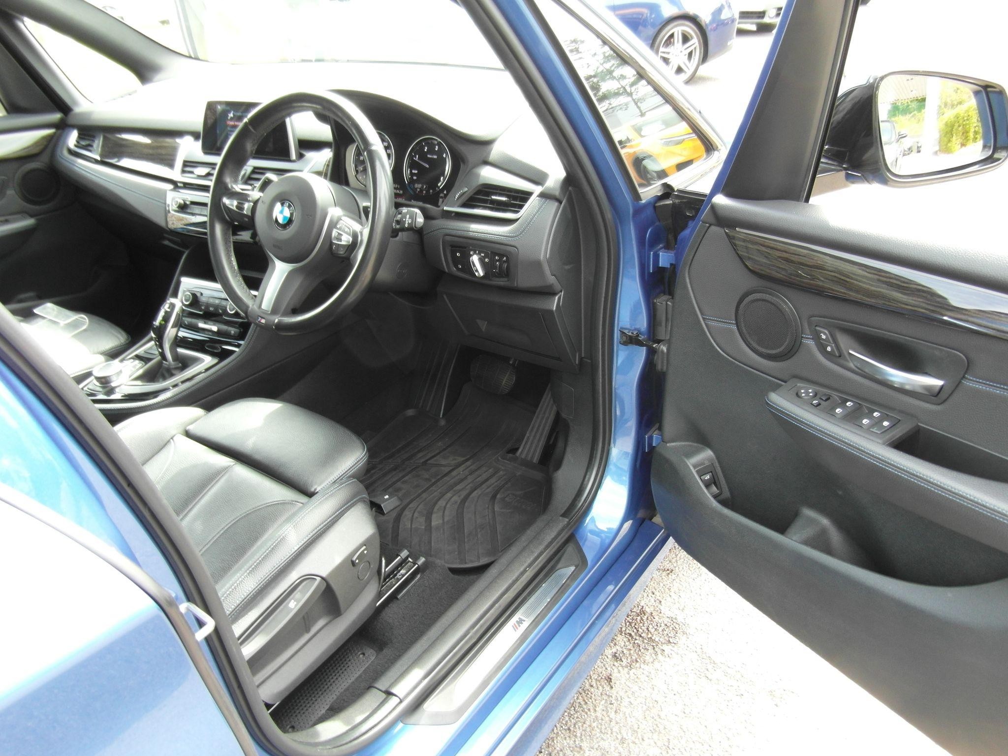 BMW 2 Series Active Tourer Image 32