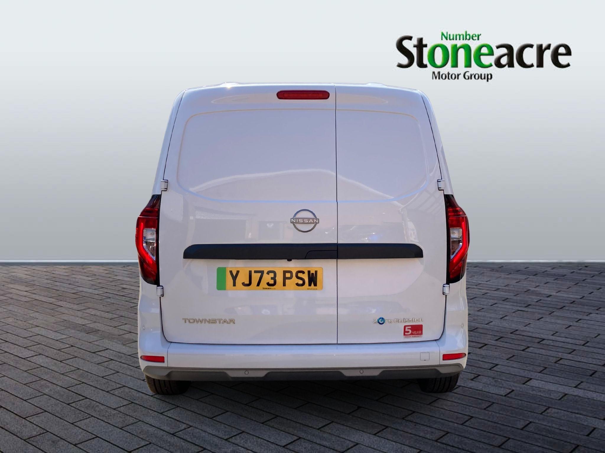 Nissan Townstar Image 6