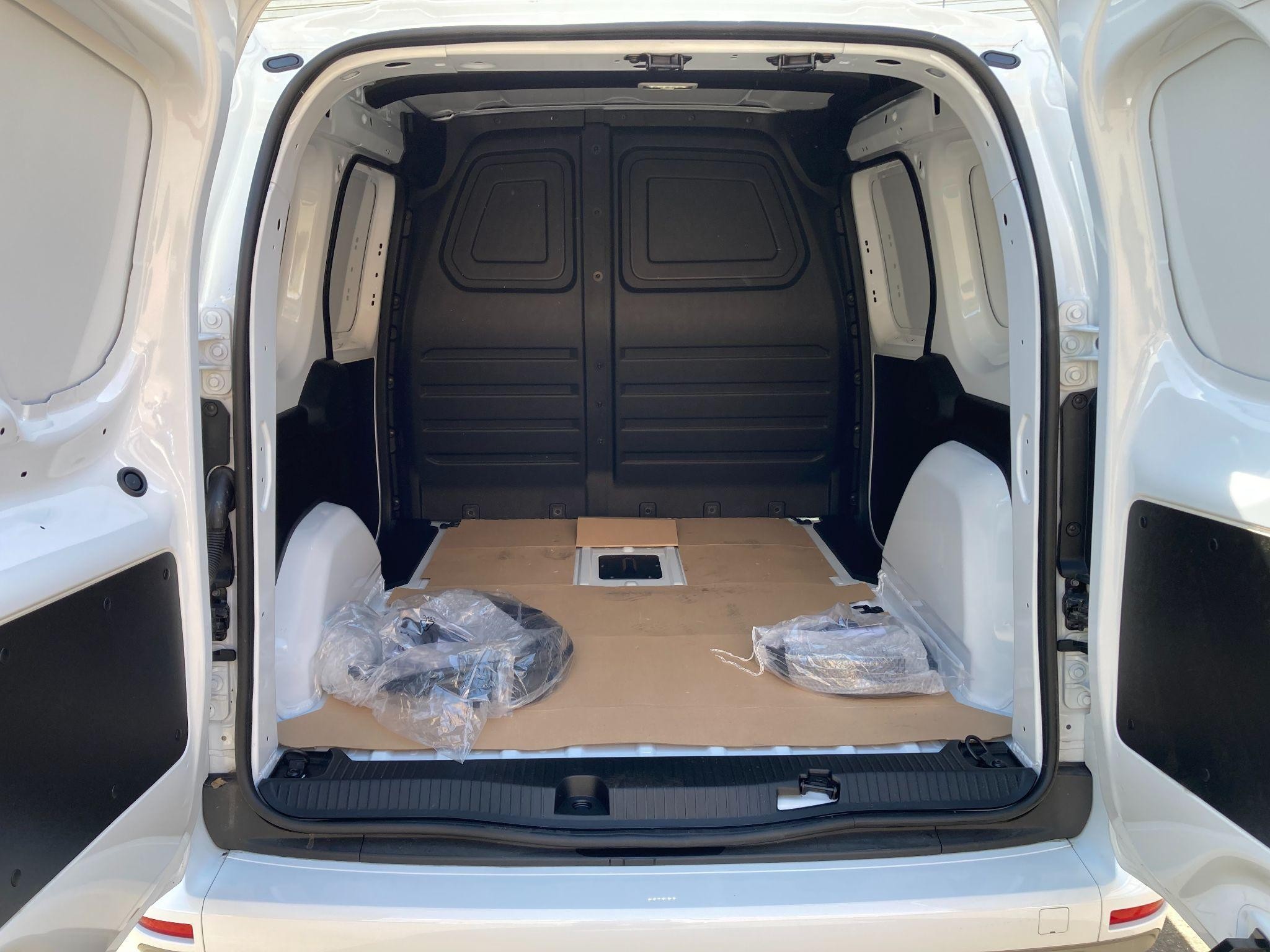 Nissan Townstar Image 14