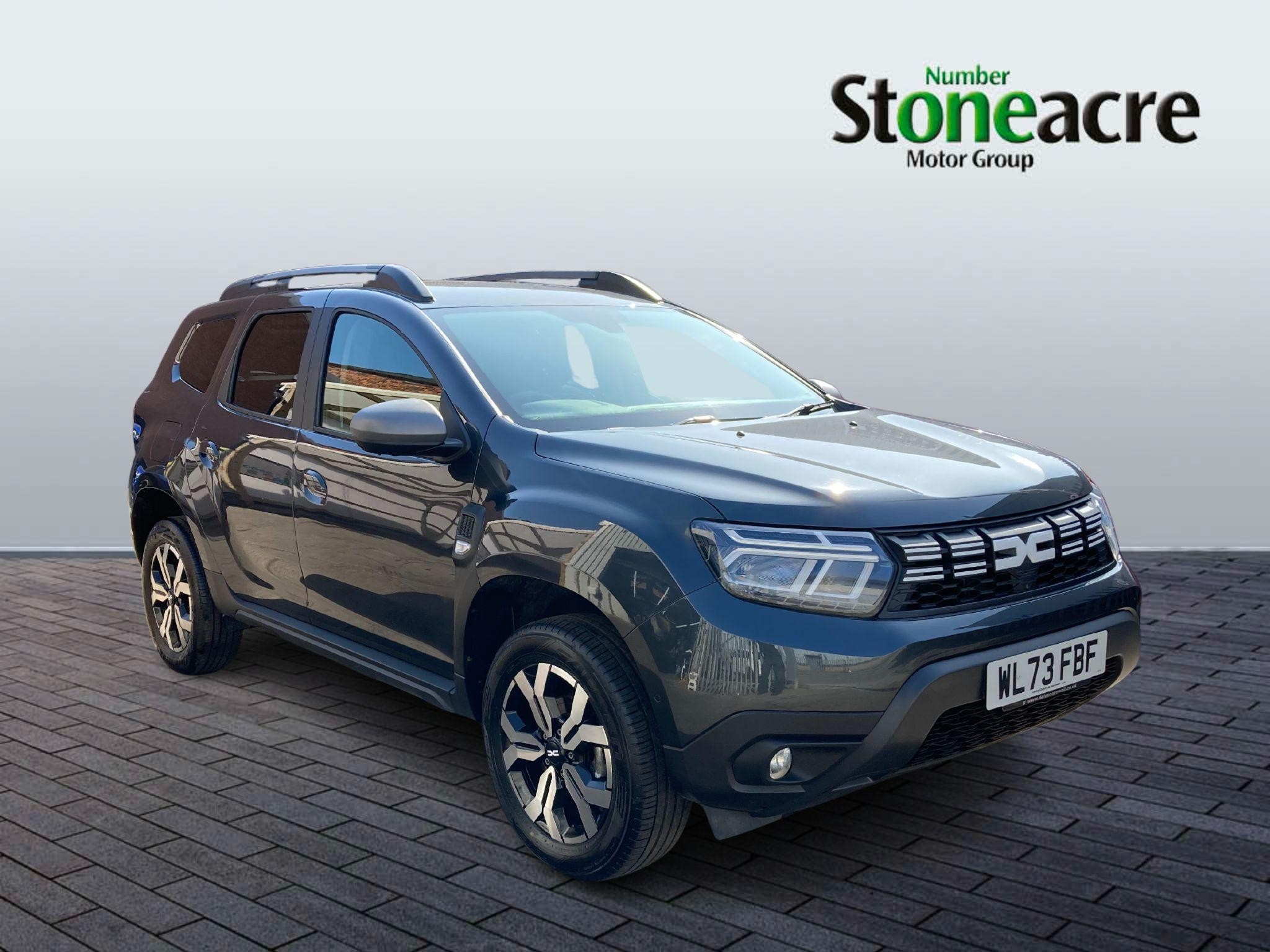 Dacia Duster Image 1
