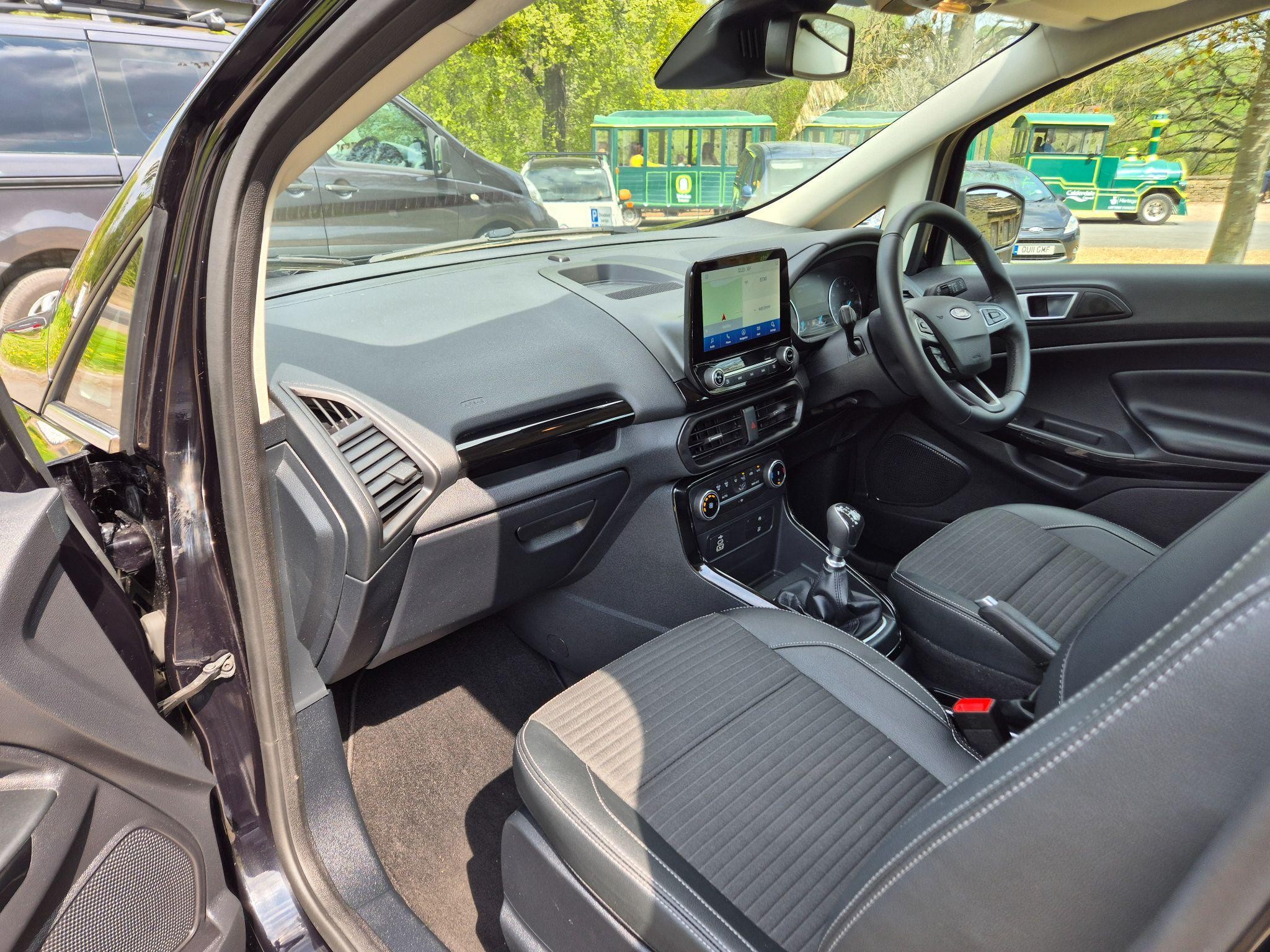Ford EcoSport Image 21