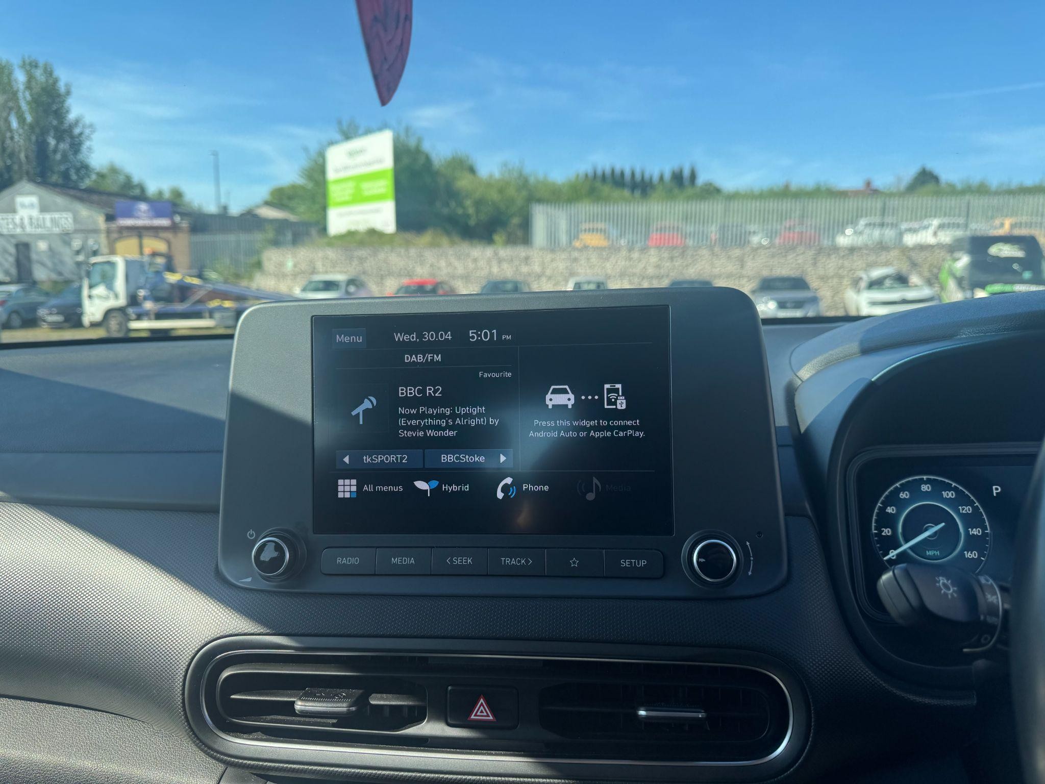 Hyundai KONA Image 13