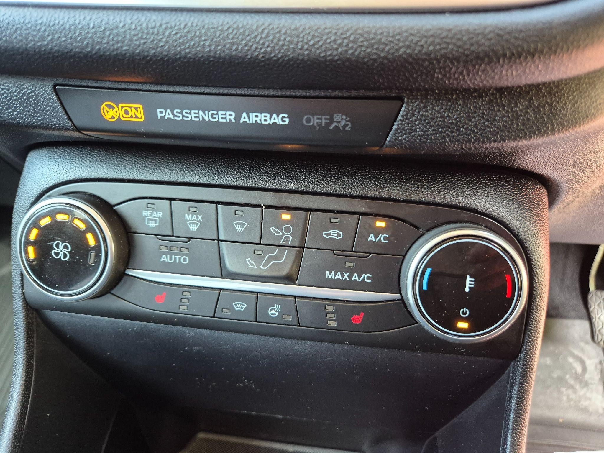 Ford Fiesta Image 17