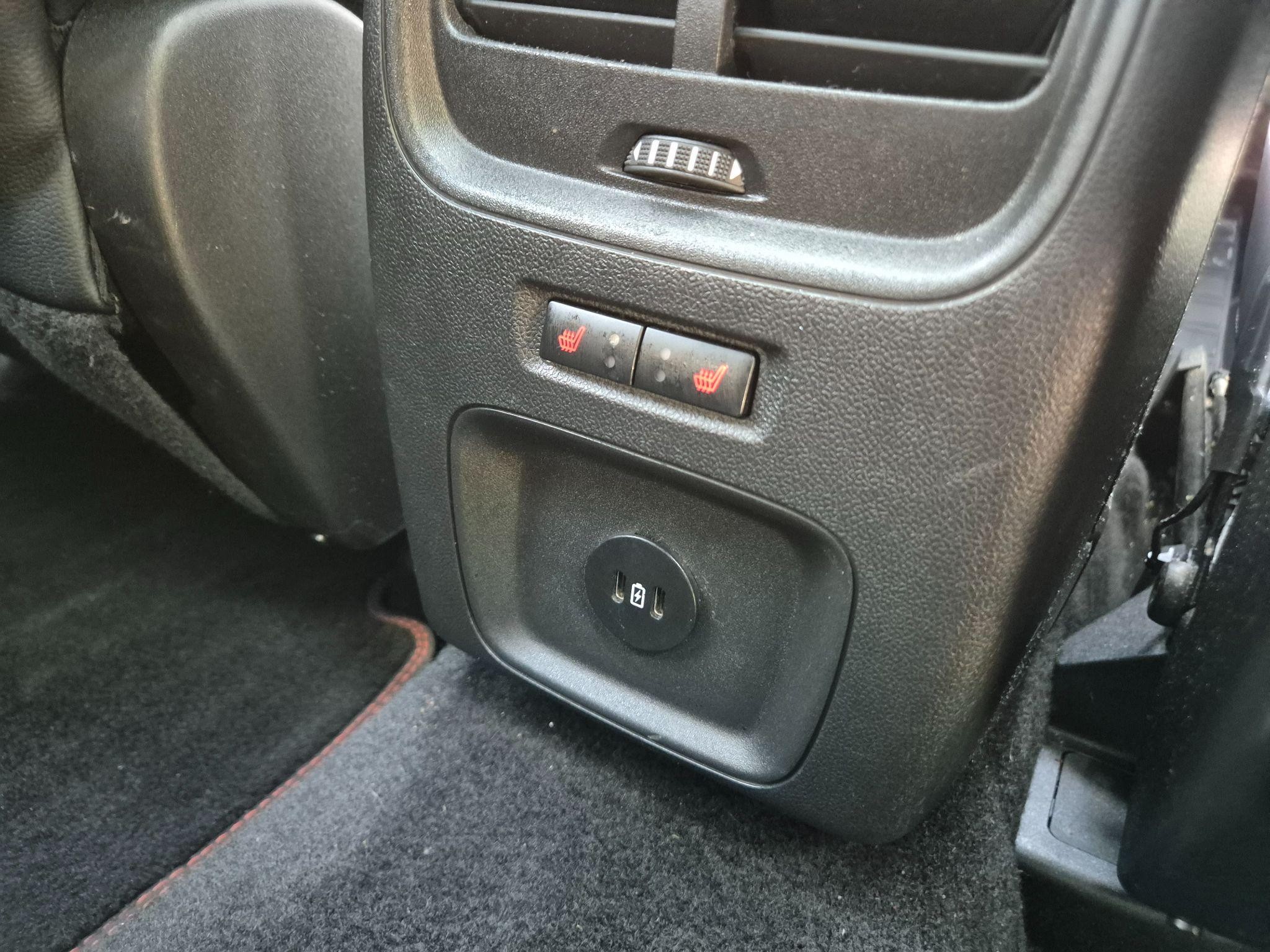 Ford Kuga Image 13