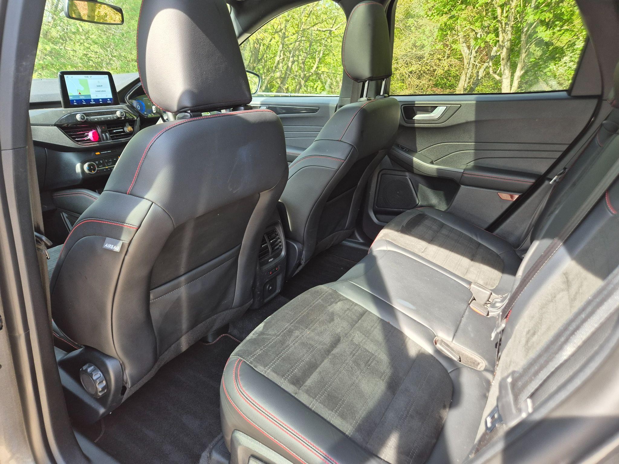 Ford Kuga Image 25