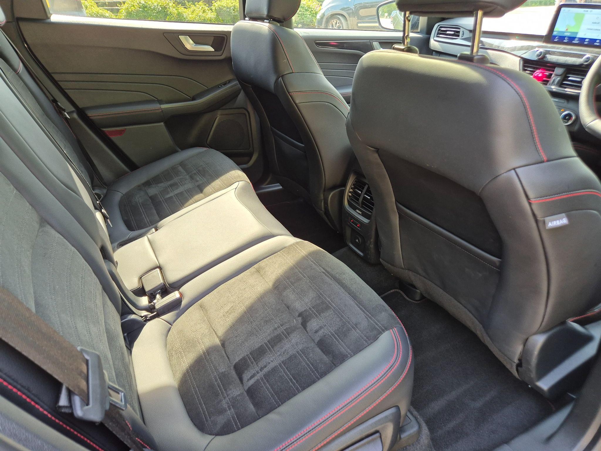 Ford Kuga Image 26