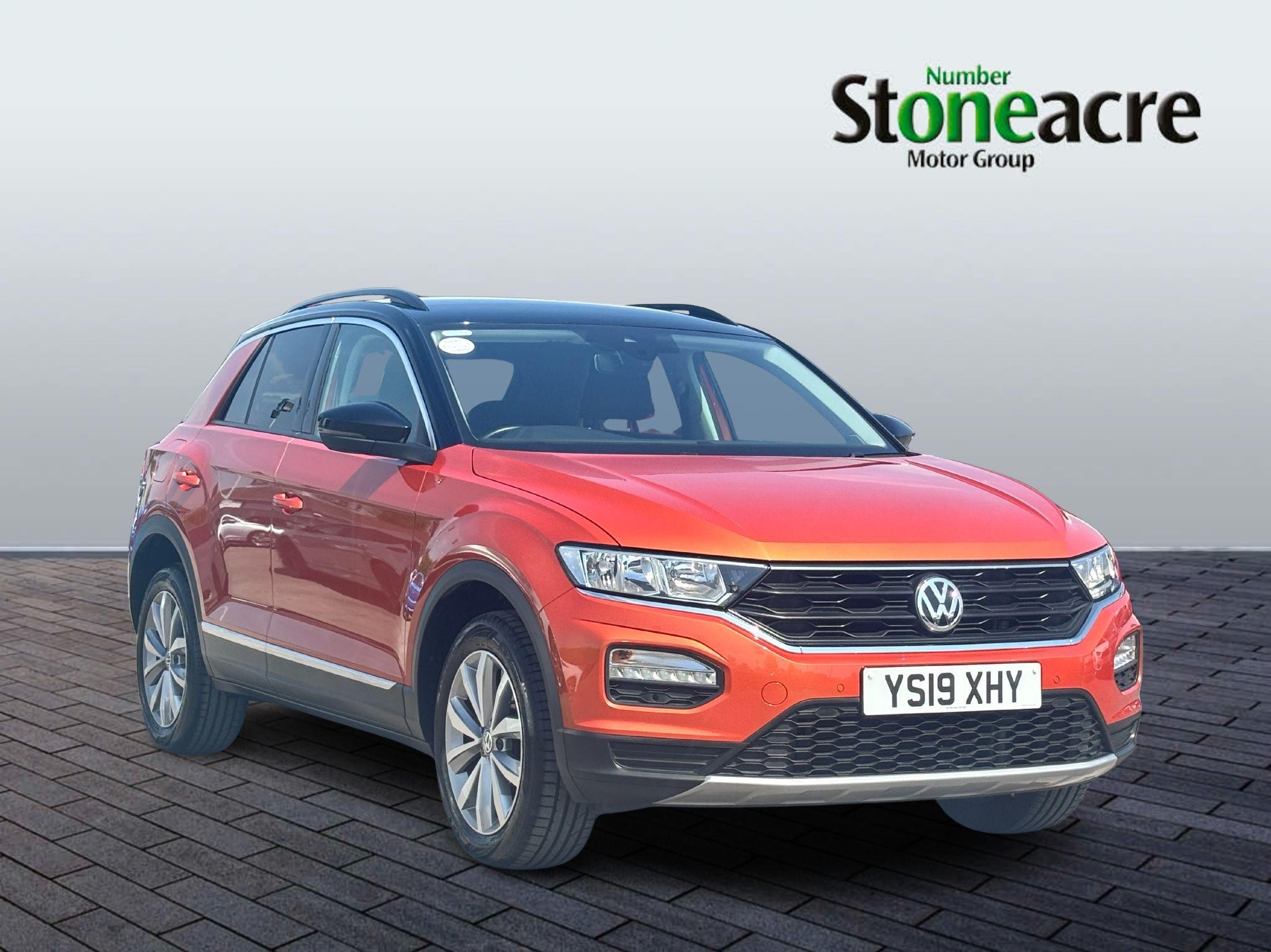 Volkswagen T-Roc Image 1