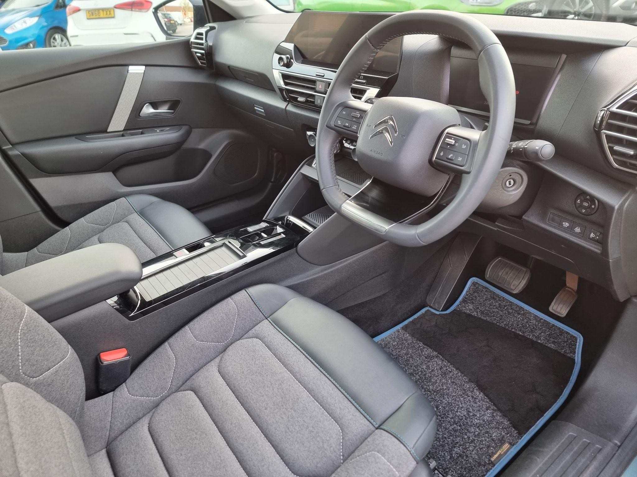 Citroen C4 Image 11