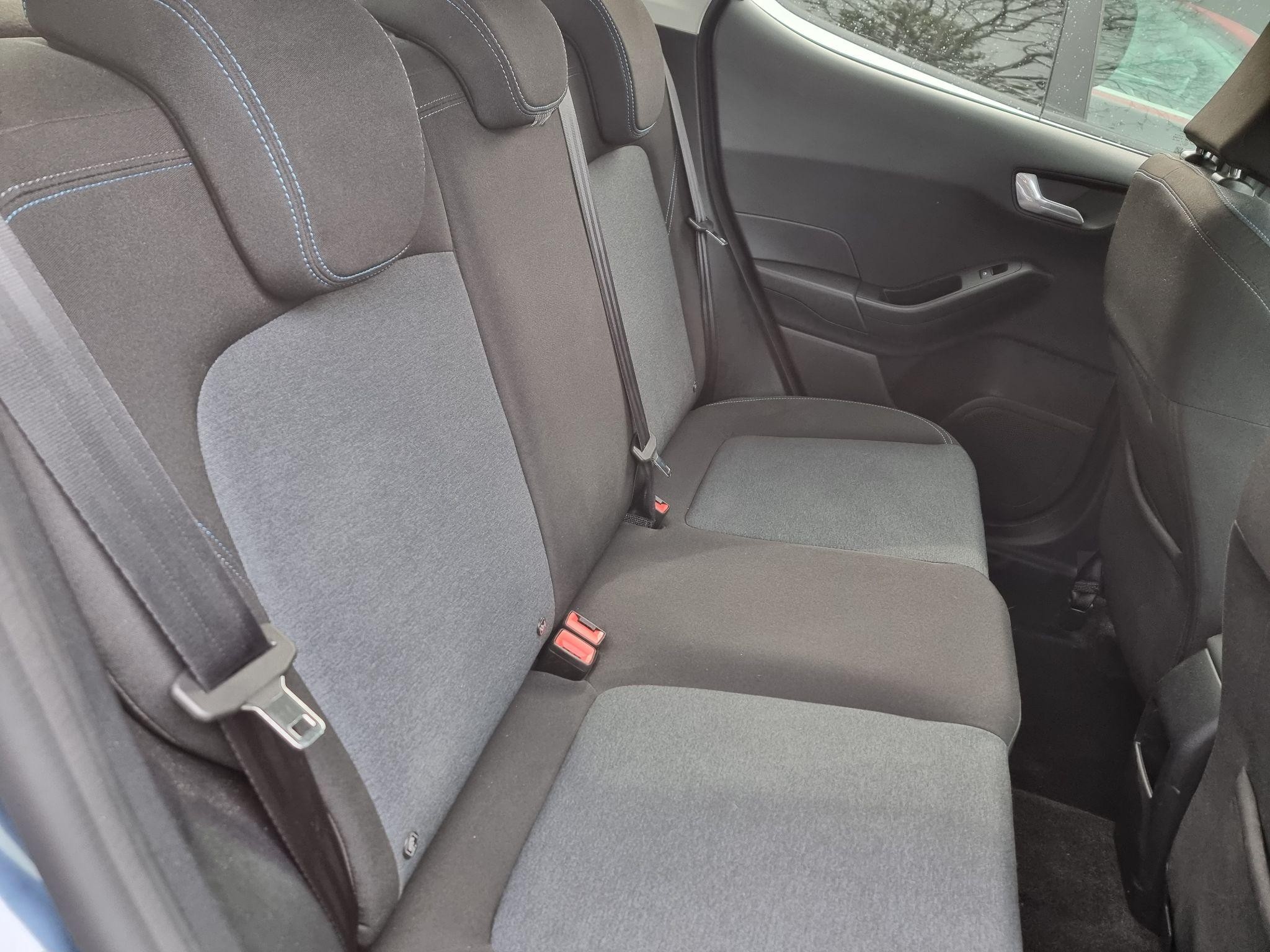 Ford Fiesta Image 13