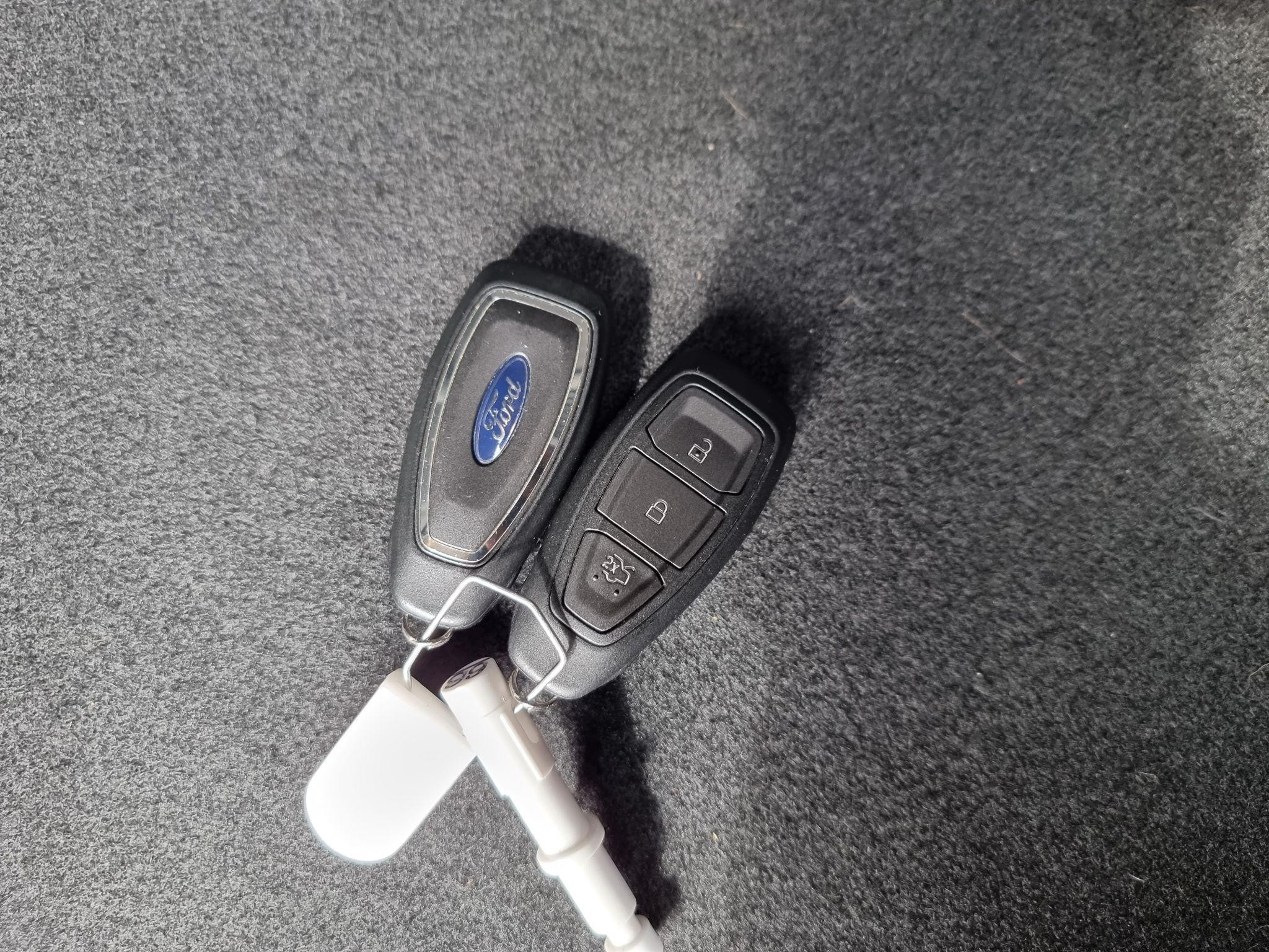 Ford Fiesta Image 15