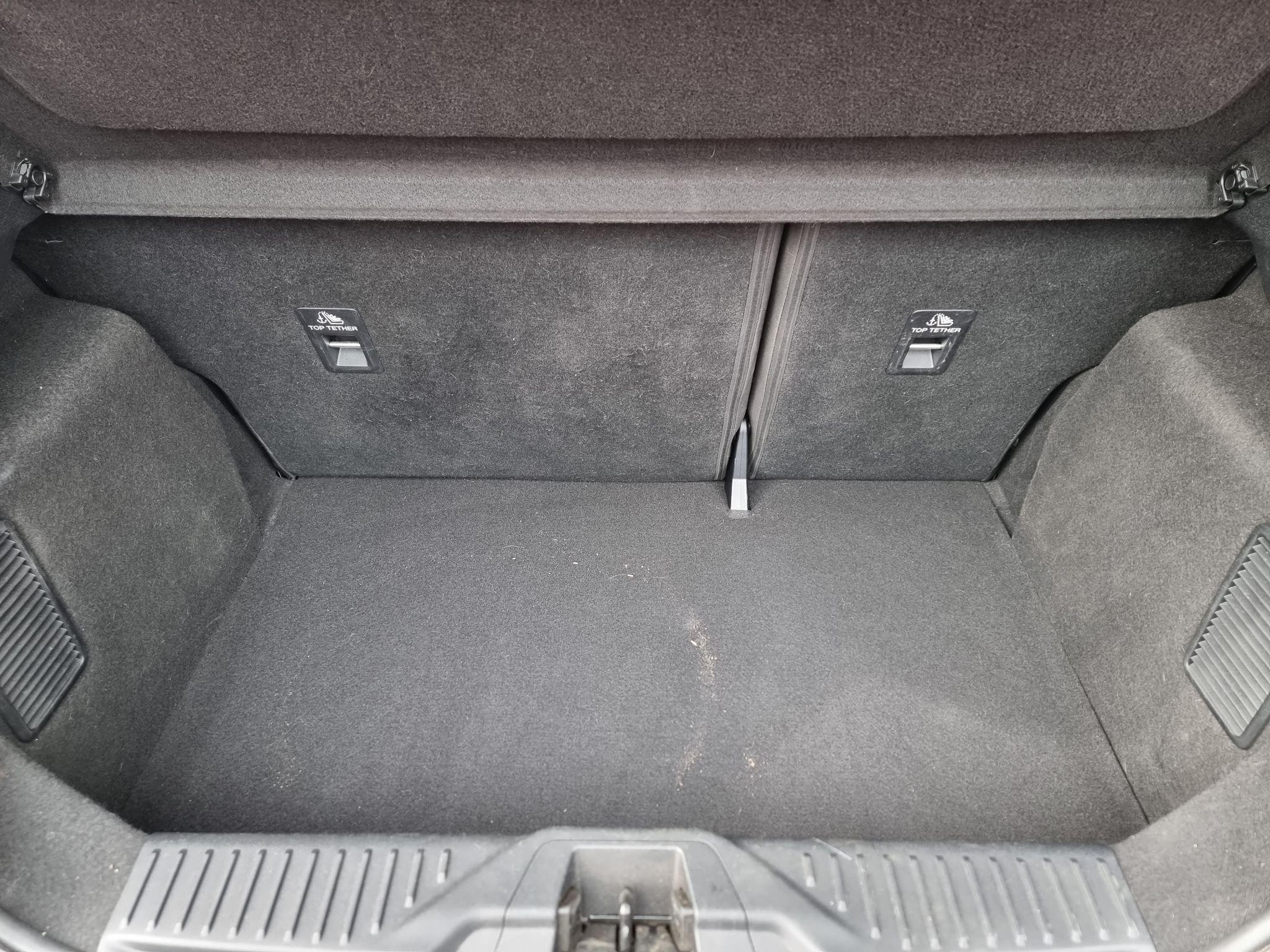 Ford Fiesta Image 20