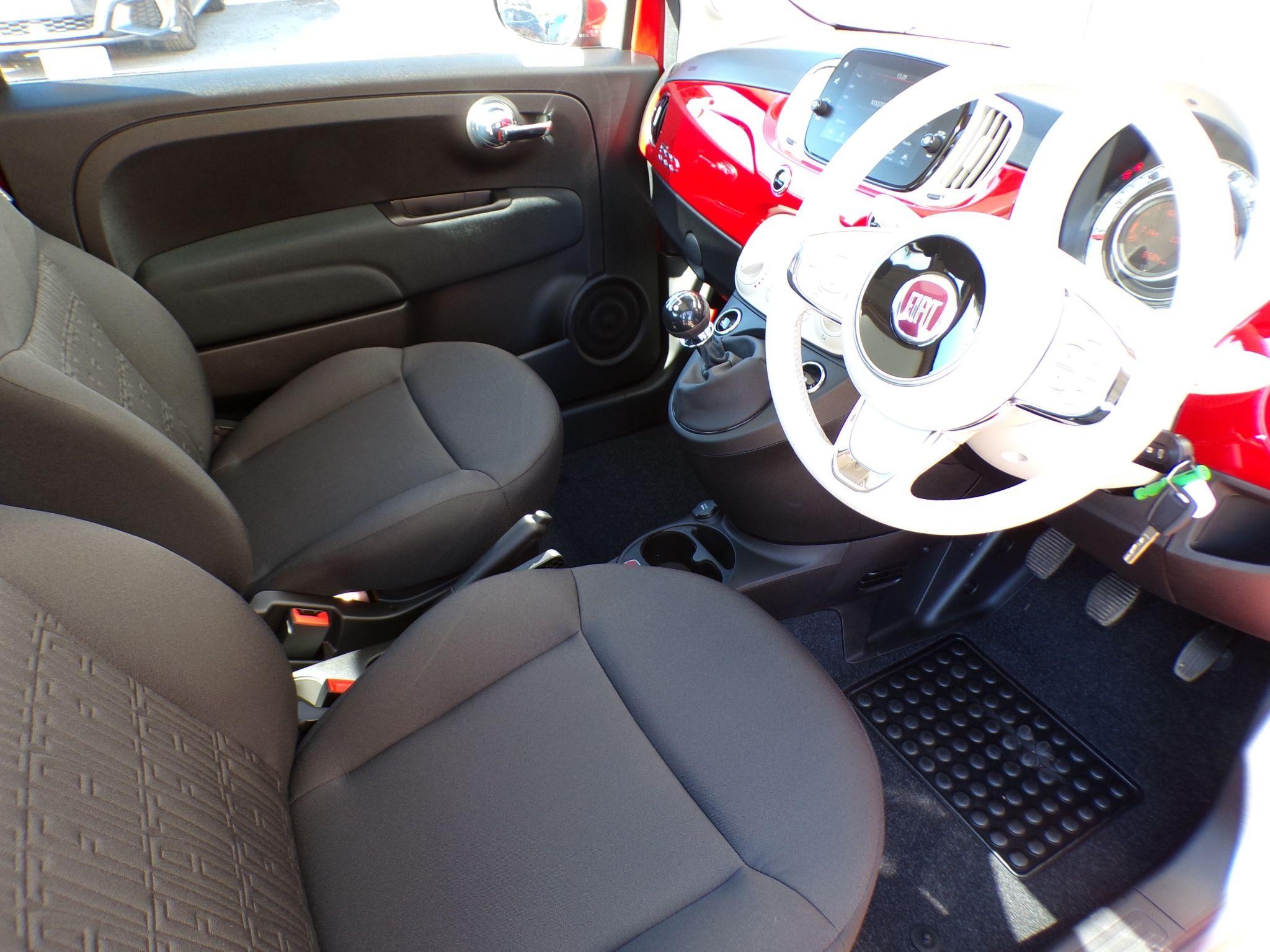 Fiat 500 Hybrid Image 9