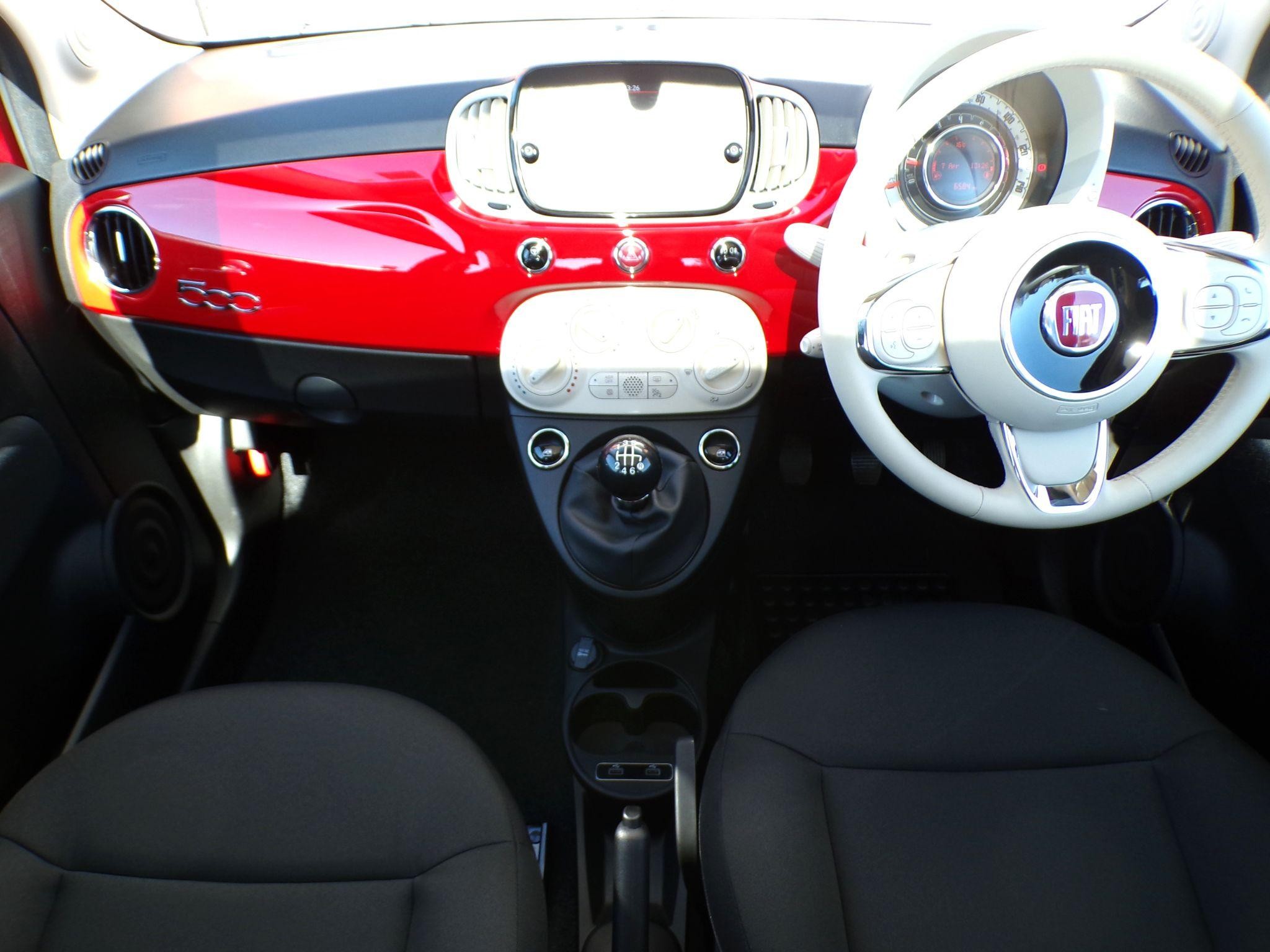 Fiat 500 Hybrid Image 10
