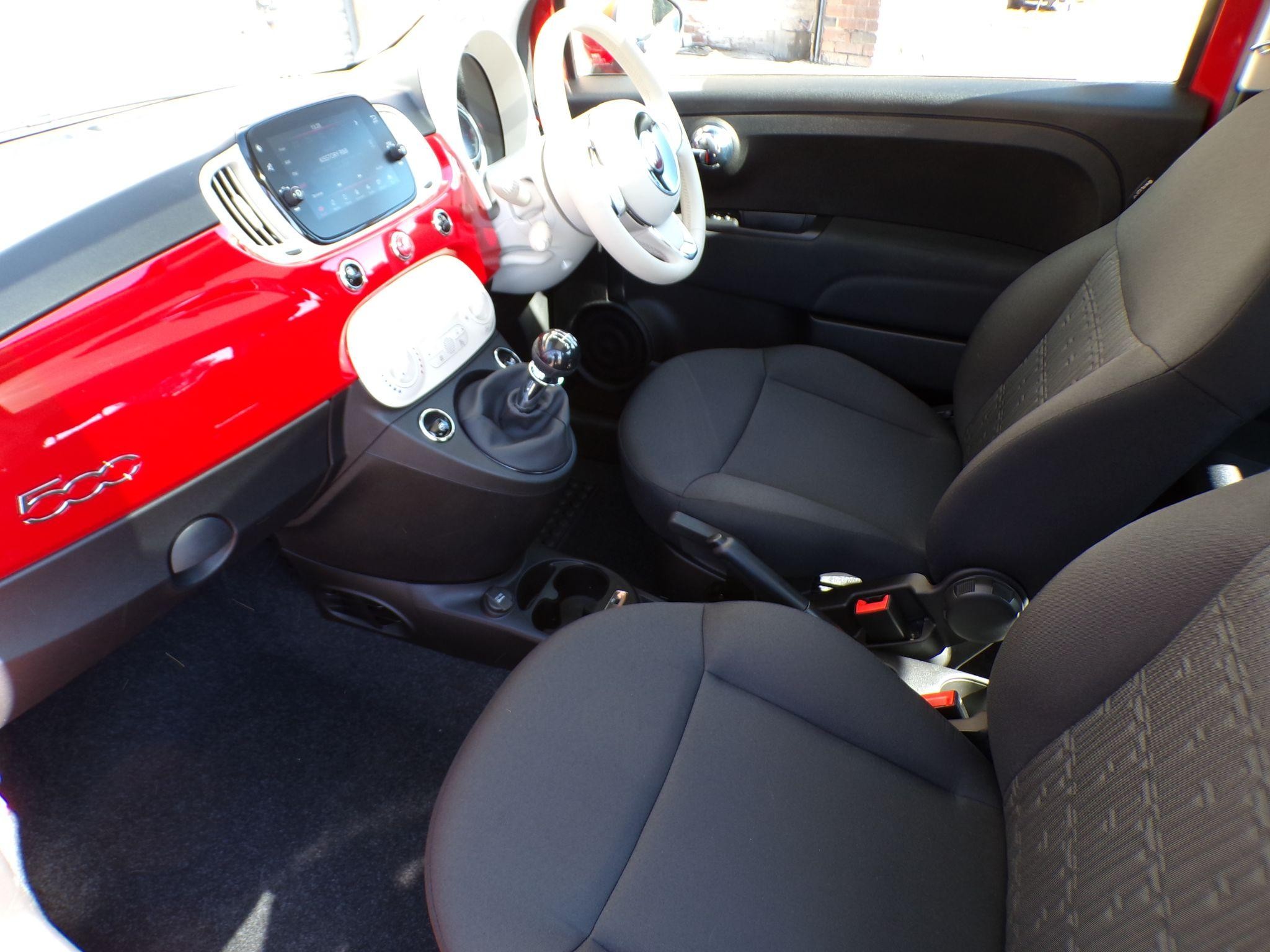 Fiat 500 Hybrid Image 11