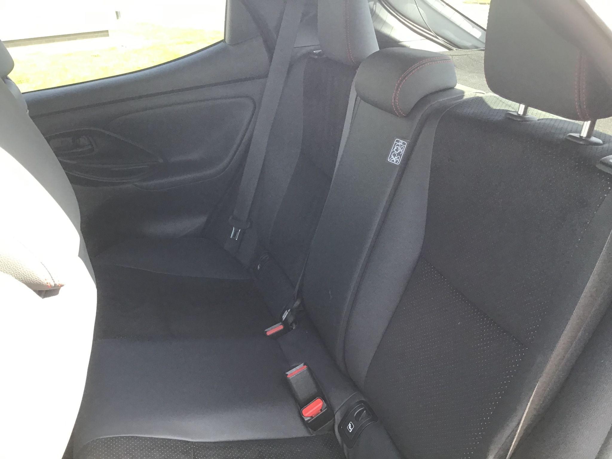 Toyota Yaris Image 20