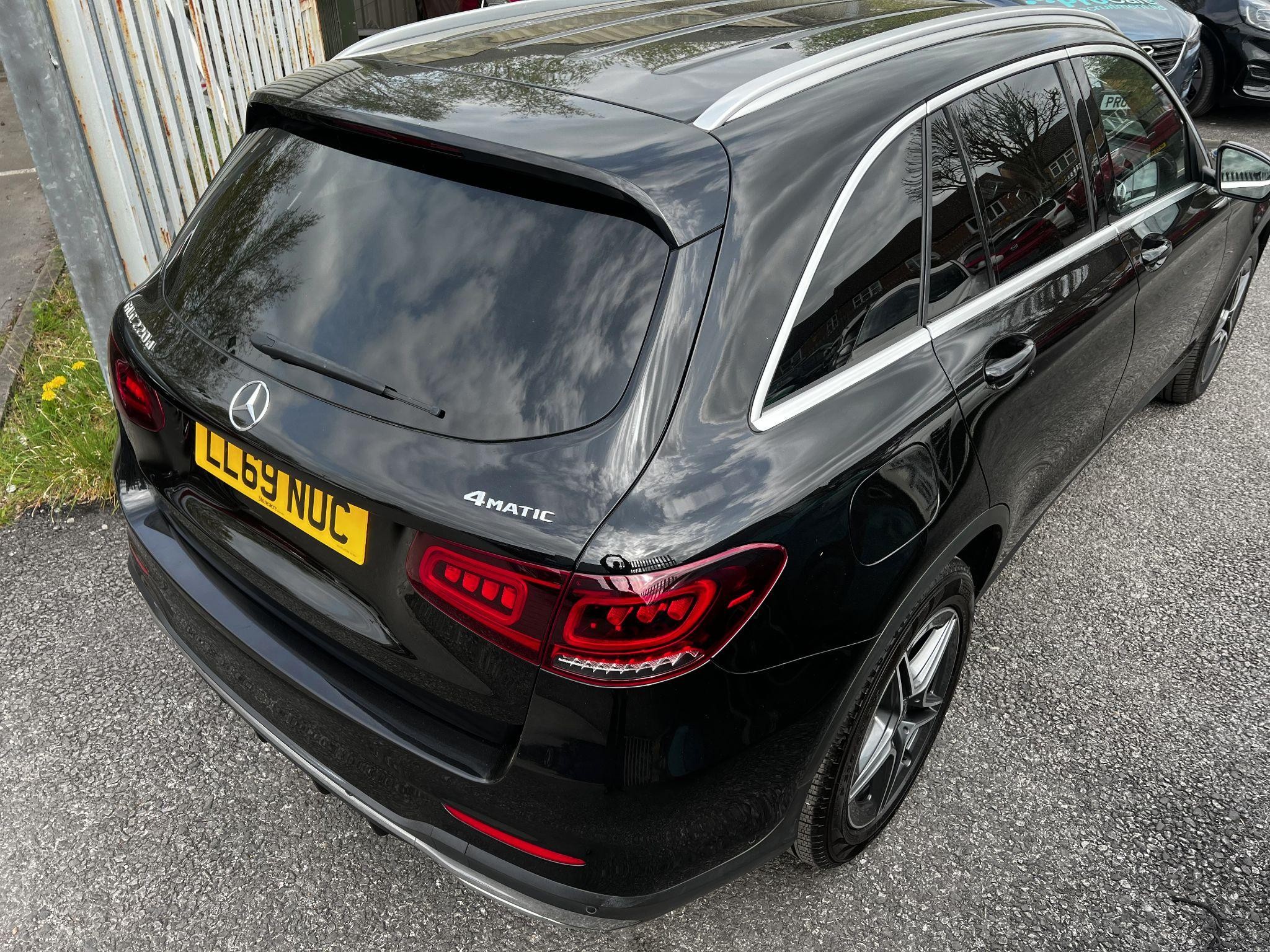 Mercedes-Benz GLC Image 10