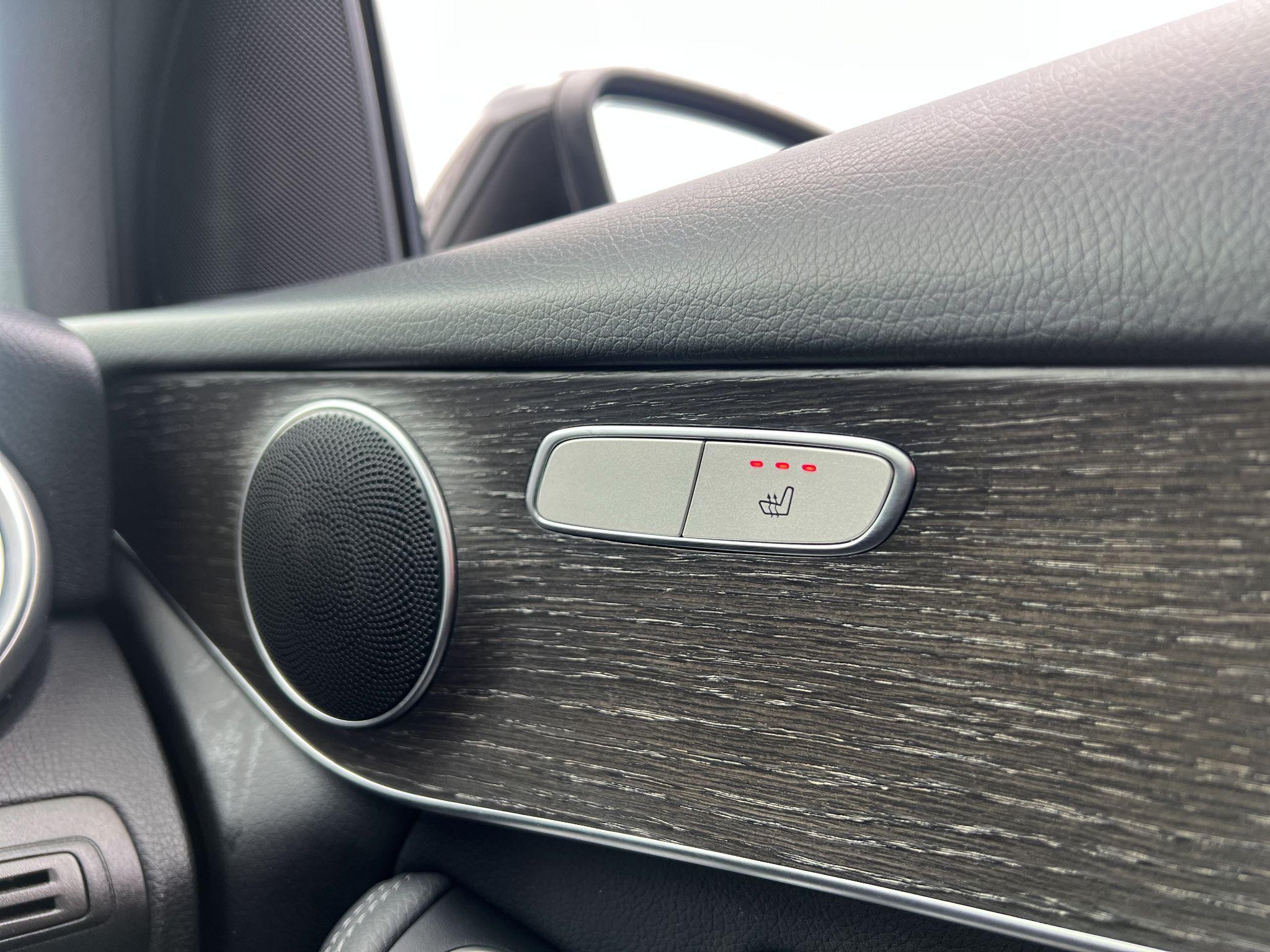 Mercedes-Benz GLC Image 22