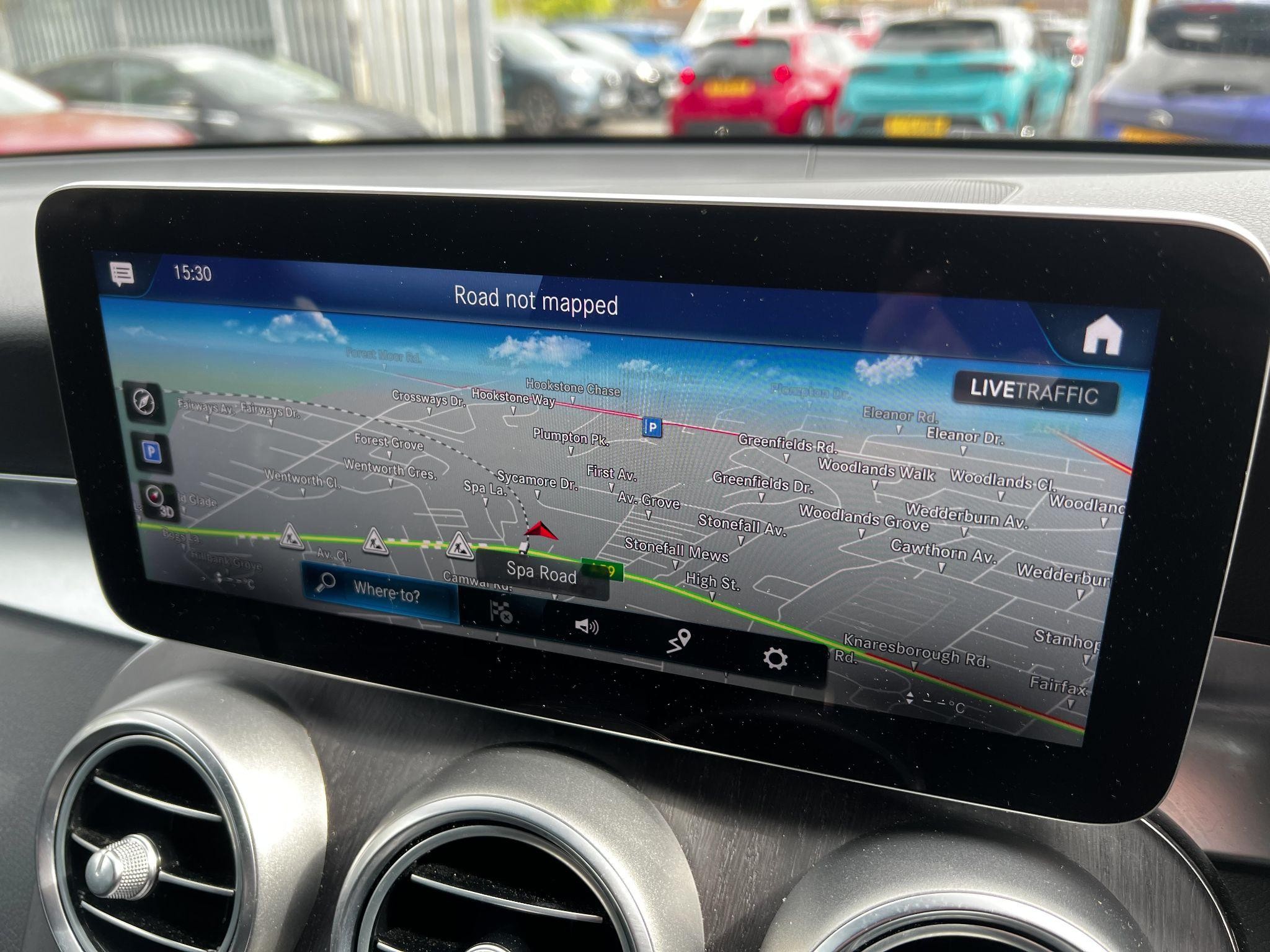 Mercedes-Benz GLC Image 27