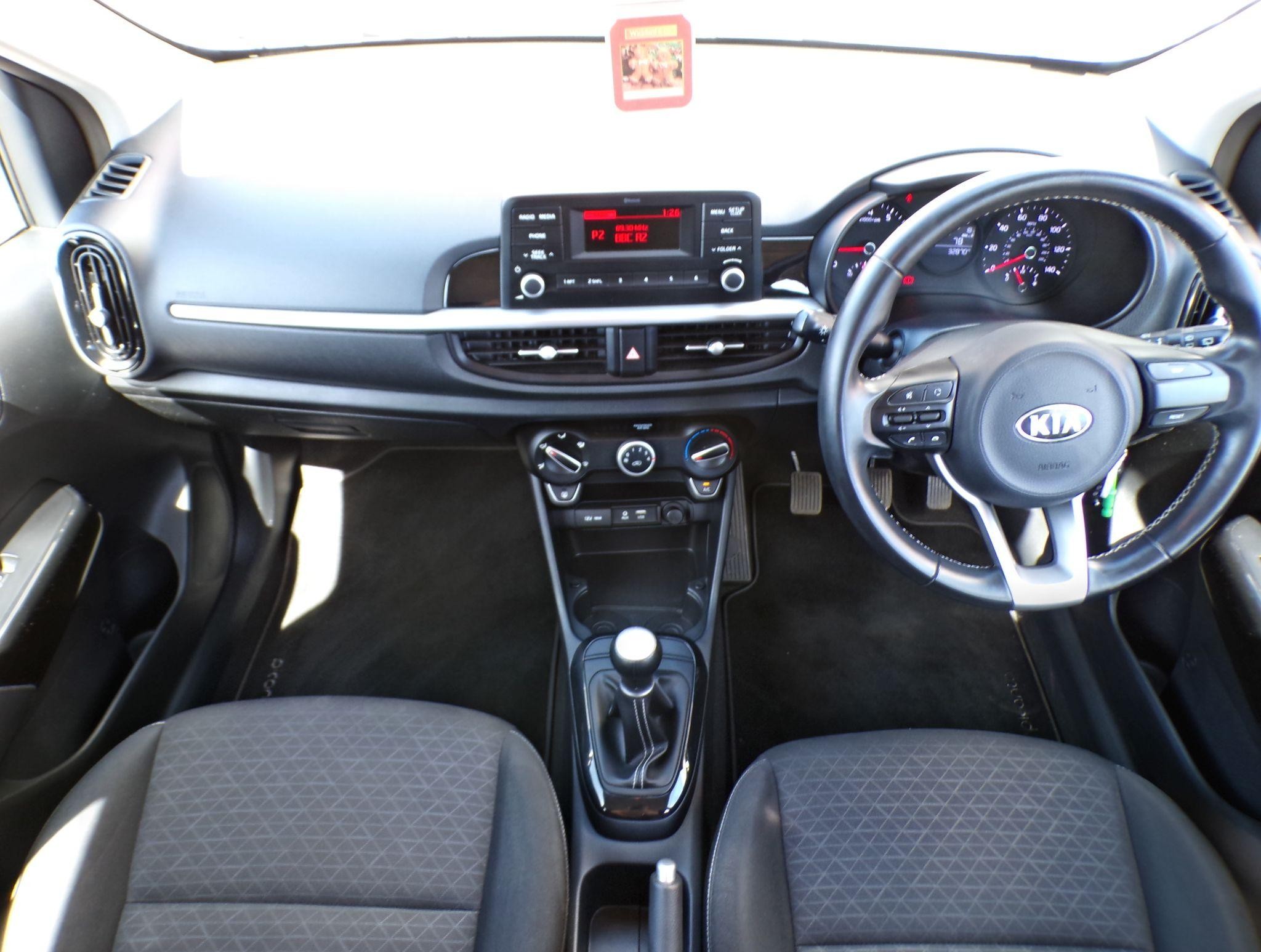 Kia Picanto Image 12