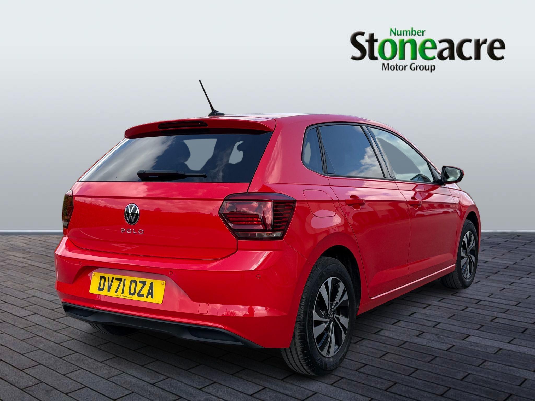 Volkswagen Polo Image 2