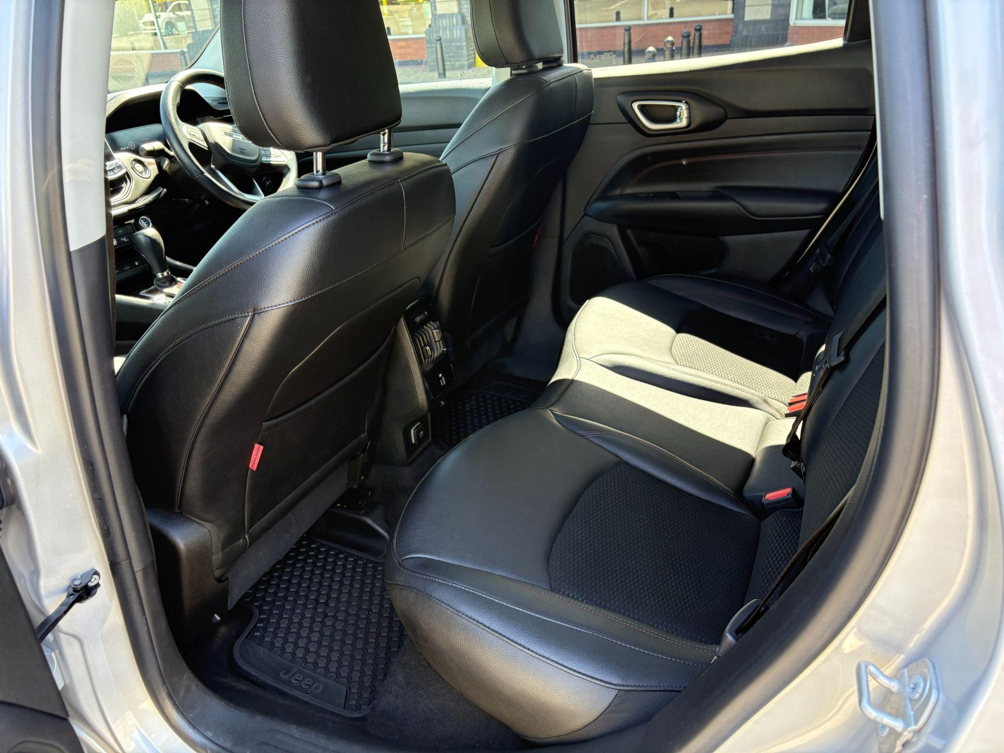 Jeep Compass Image 12