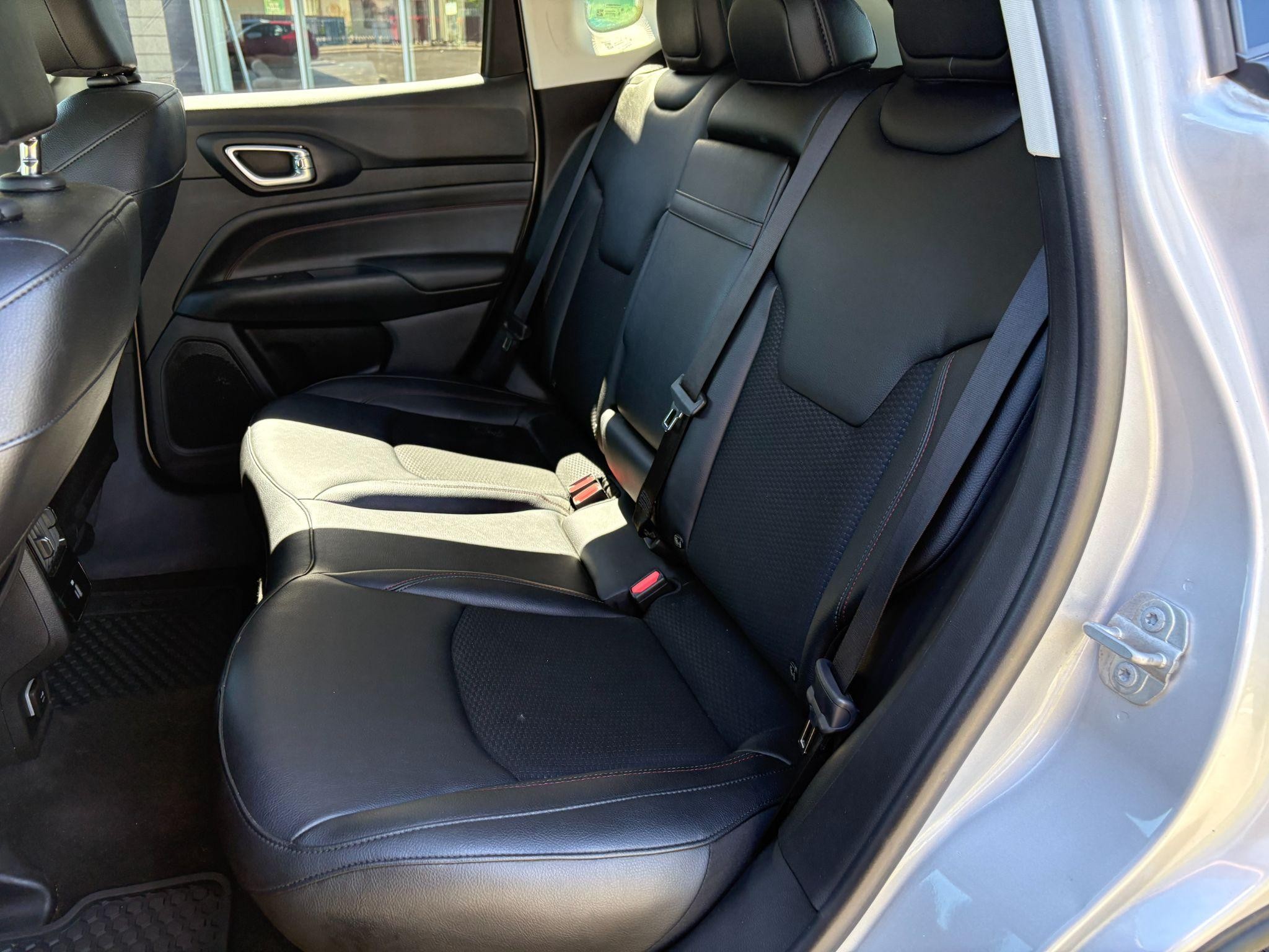 Jeep Compass Image 13