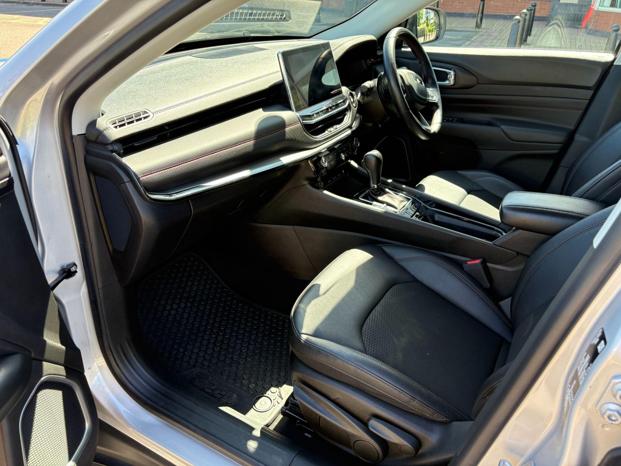 Jeep Compass Image 15