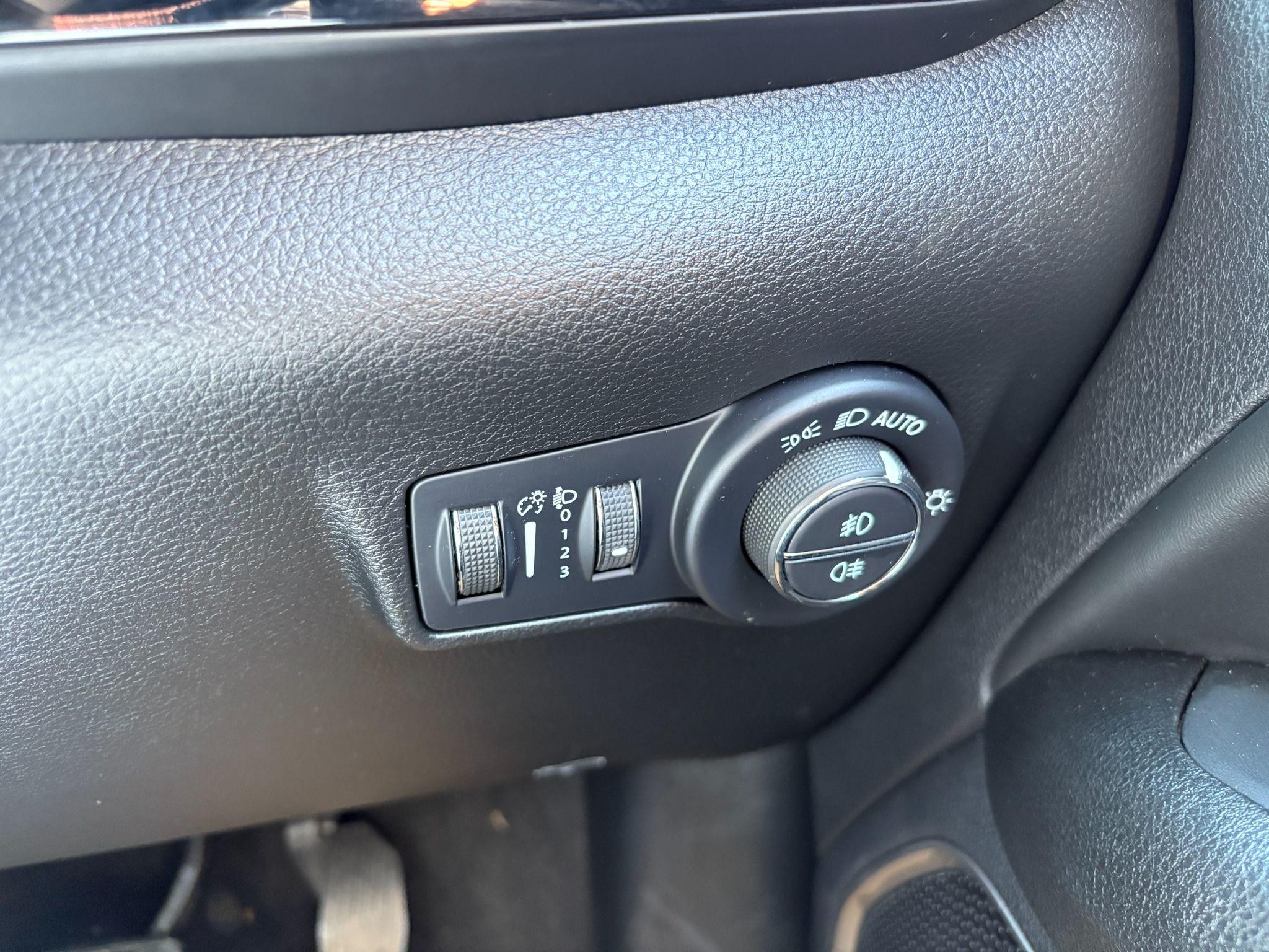 Jeep Compass Image 21