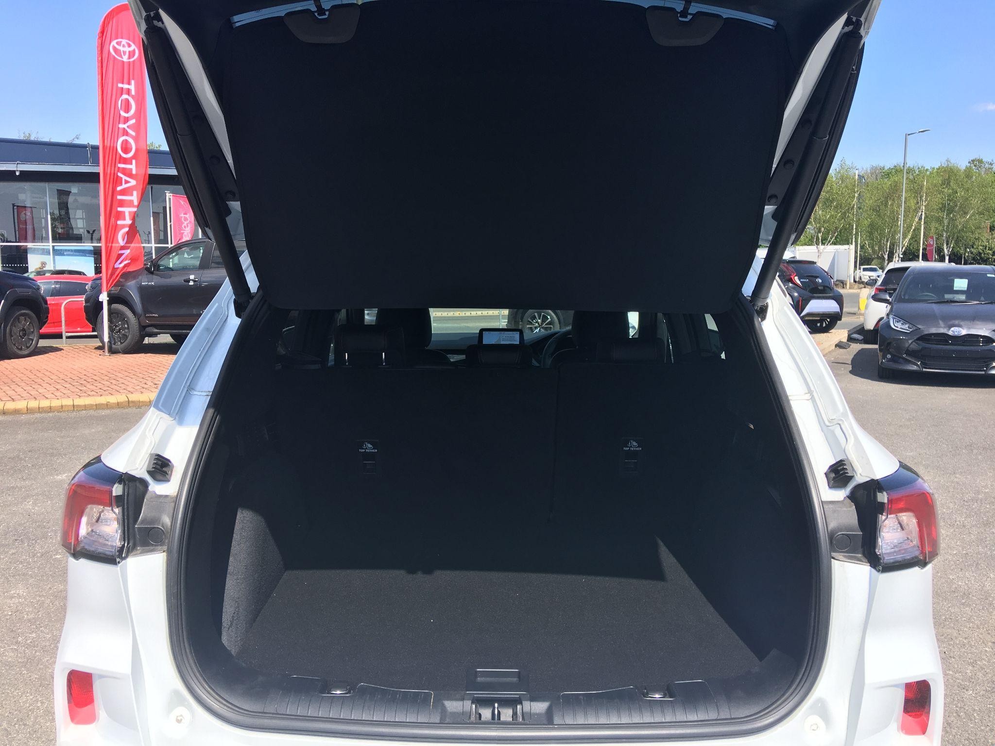 Ford Kuga Image 10