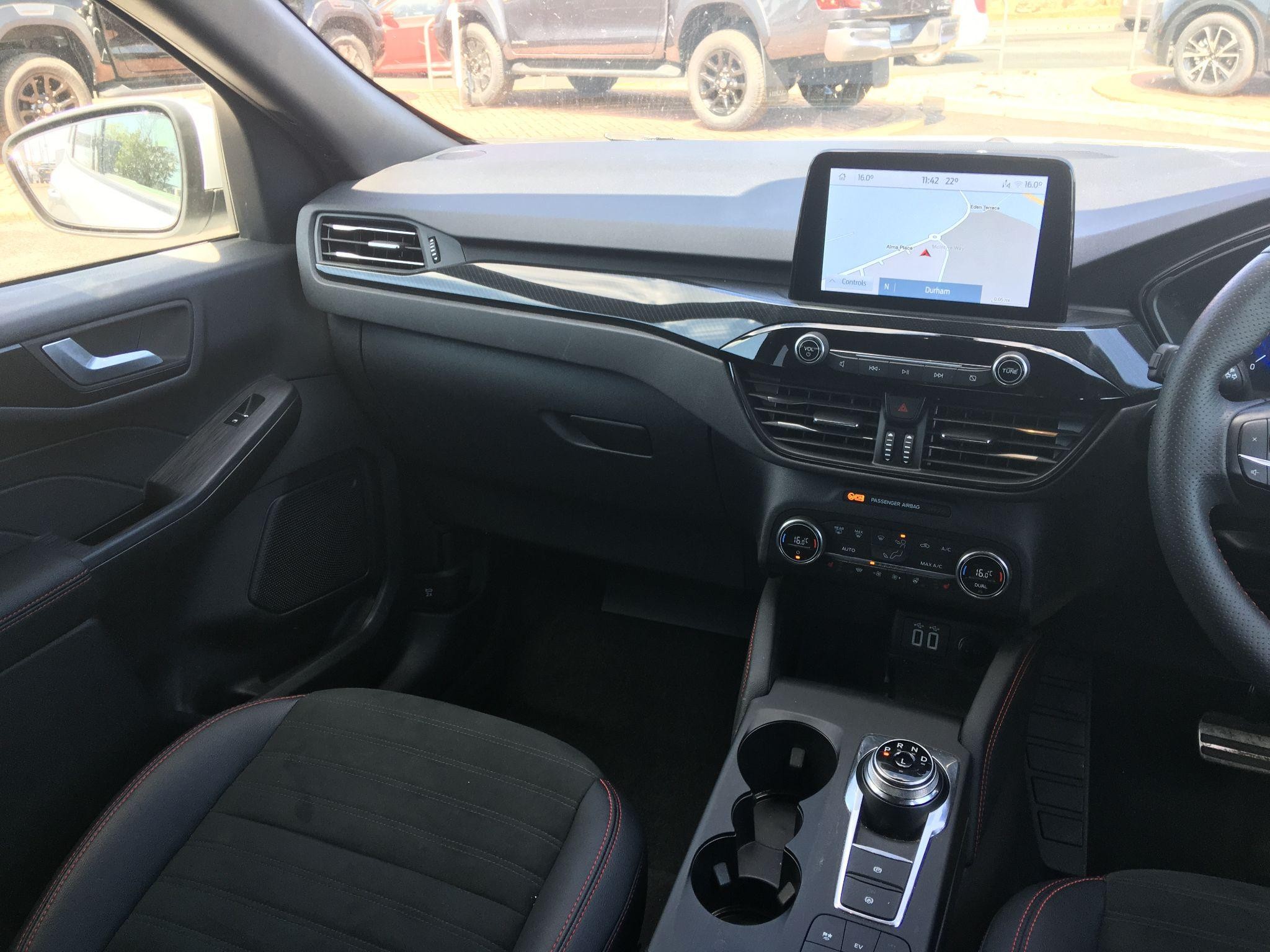 Ford Kuga Image 14