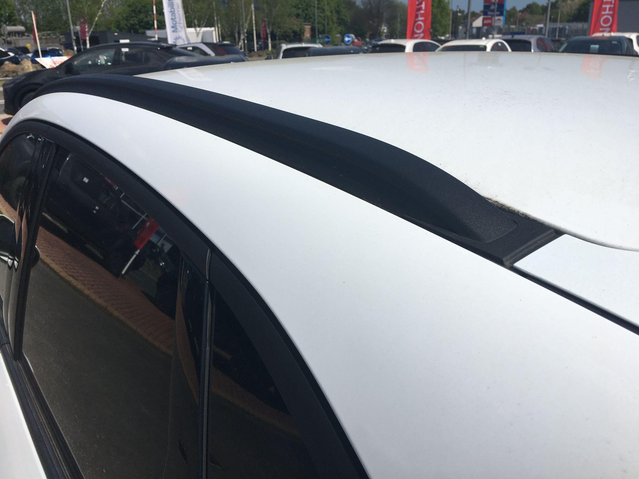 Ford Kuga Image 25