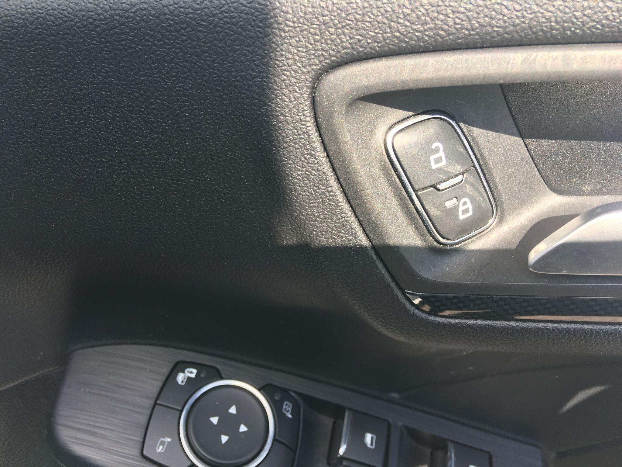 Ford Kuga Image 35