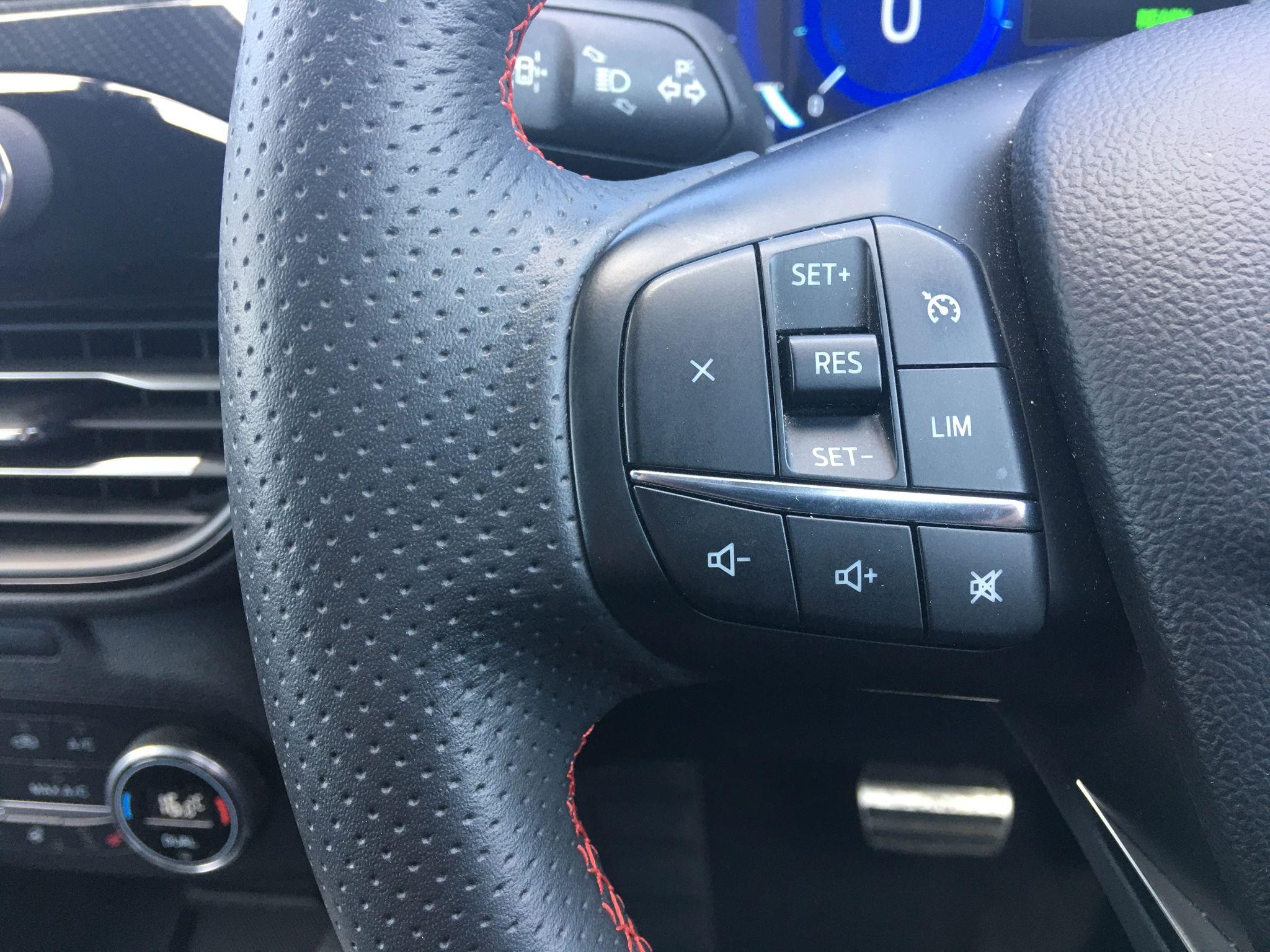 Ford Kuga Image 37