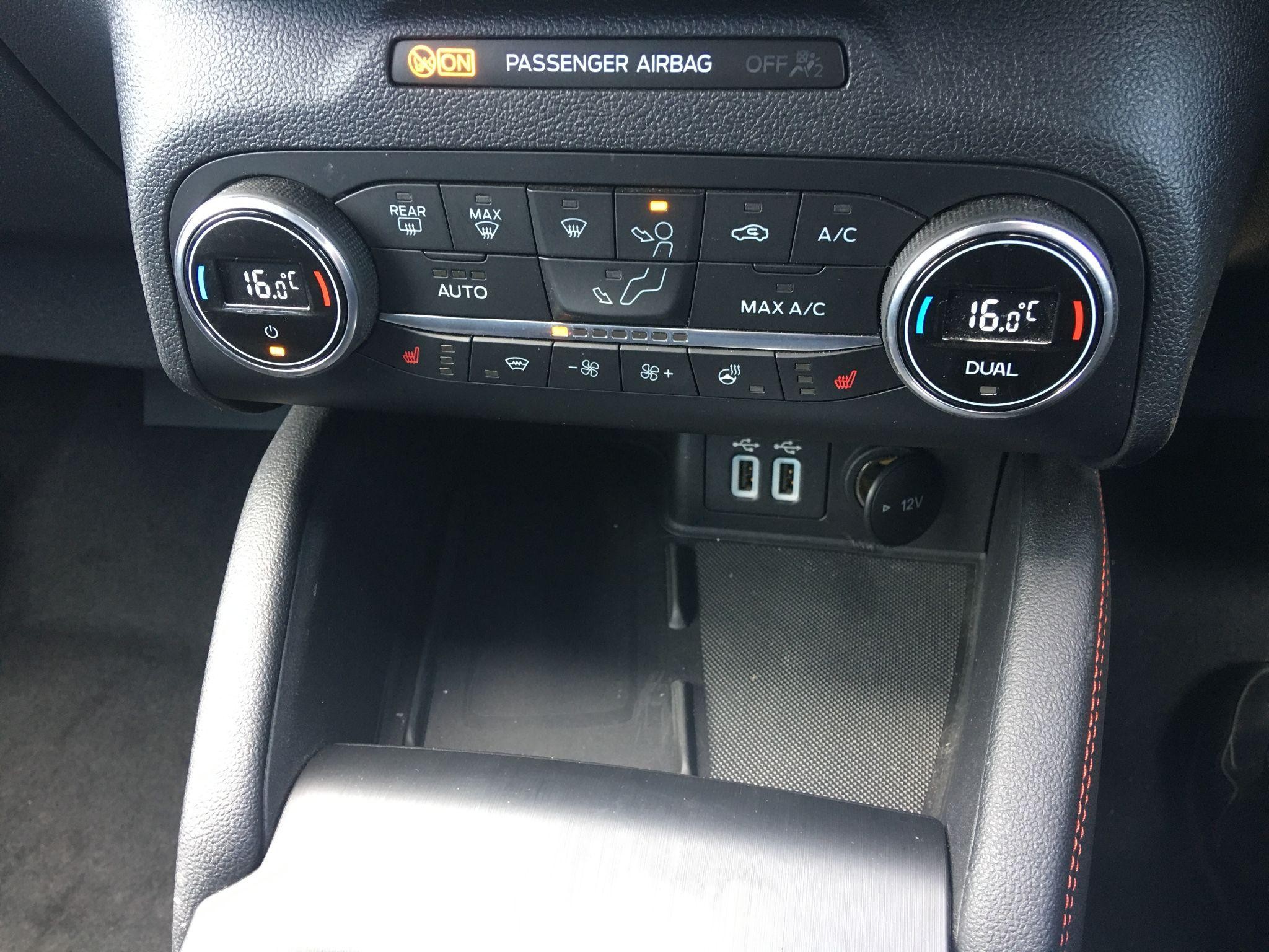 Ford Kuga Image 41