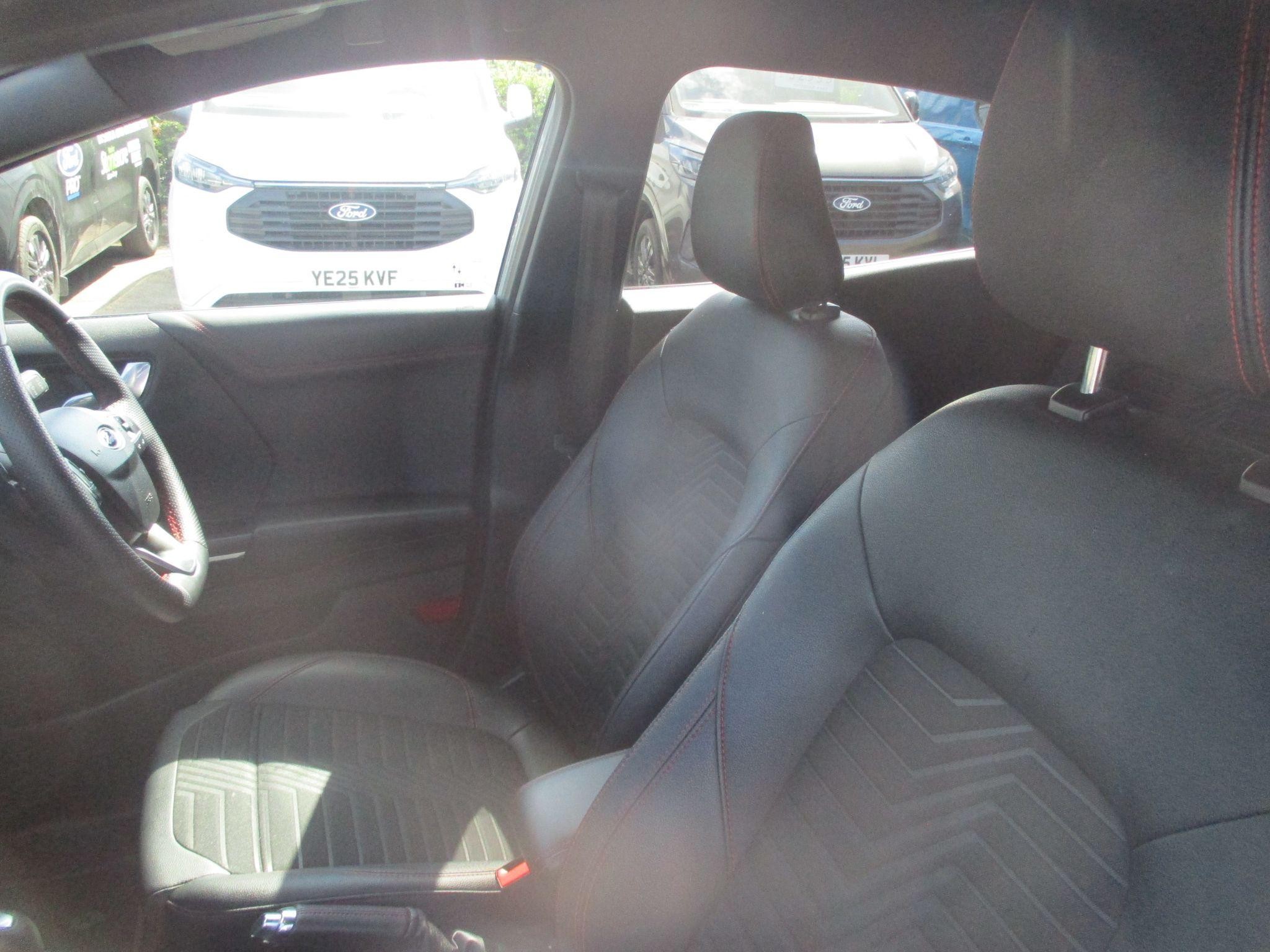 Ford Puma Image 21