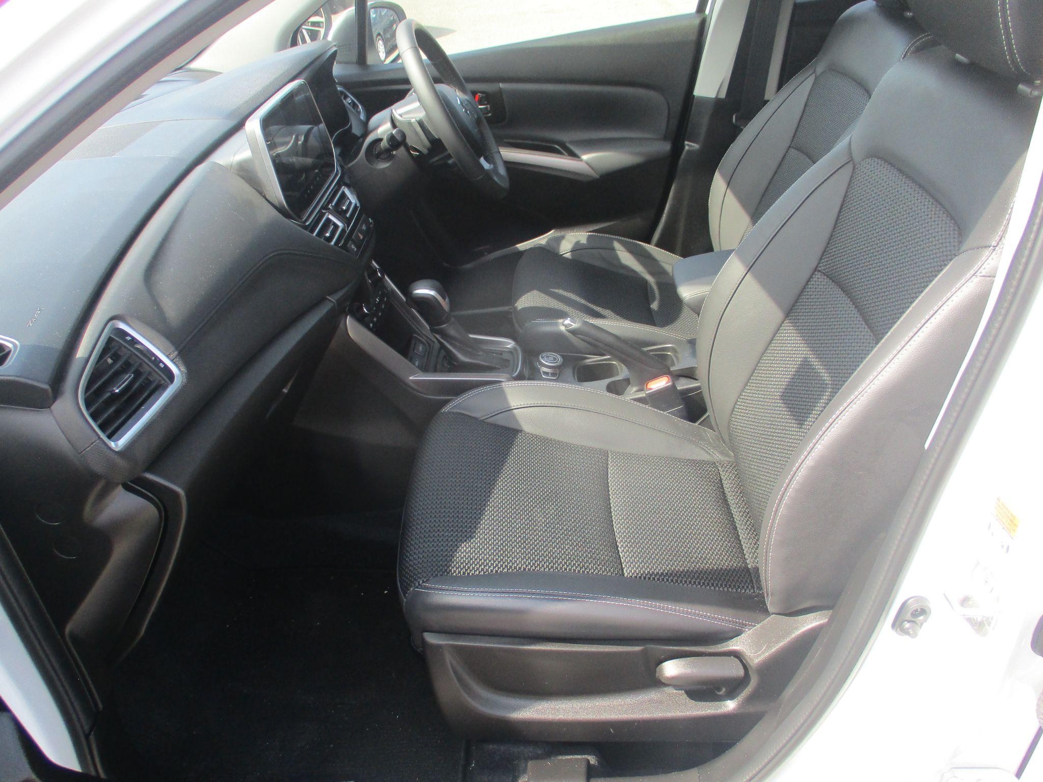 Suzuki SX4 S-Cross Image 13