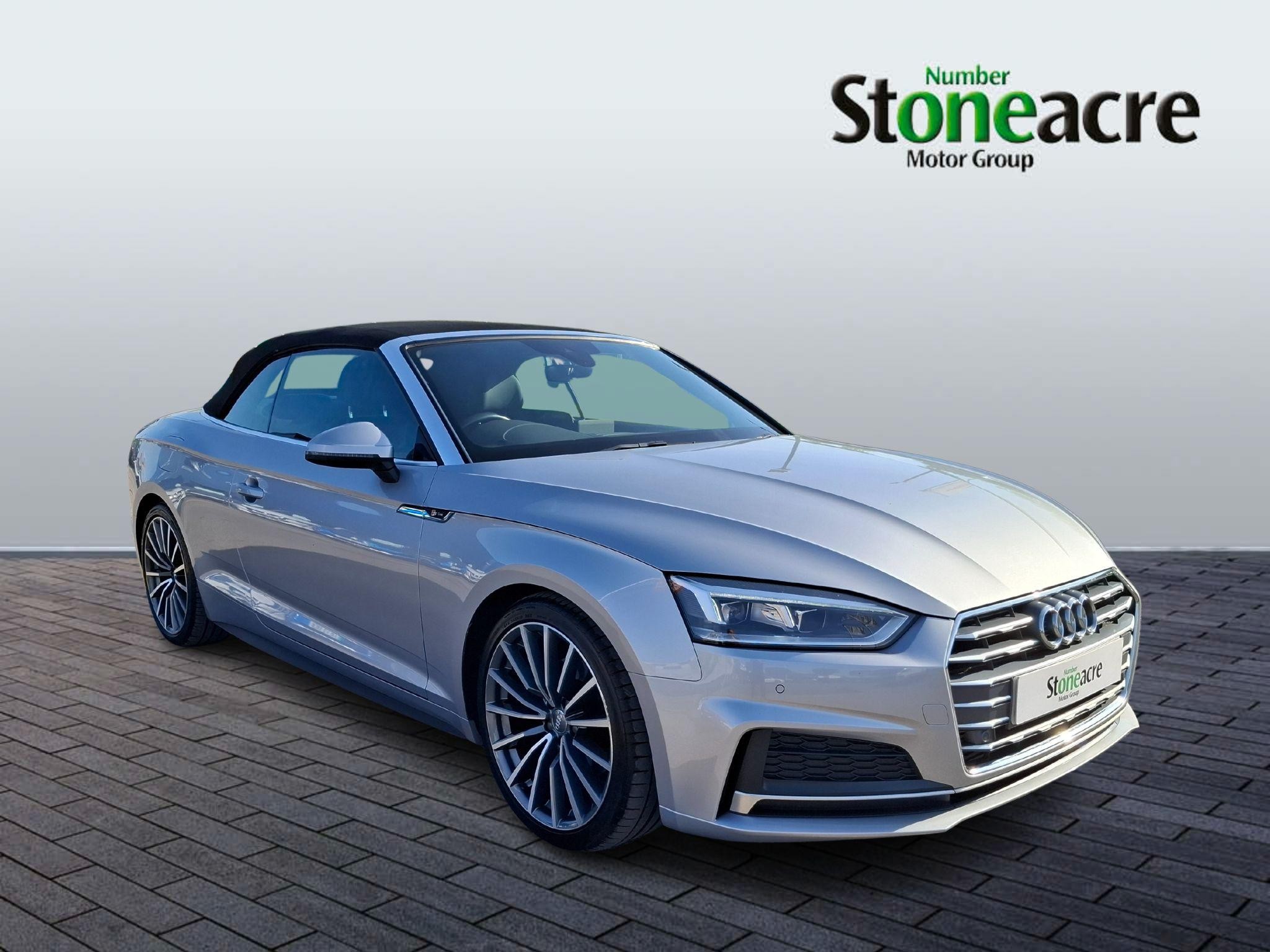 Audi A5 Cabriolet Image 1