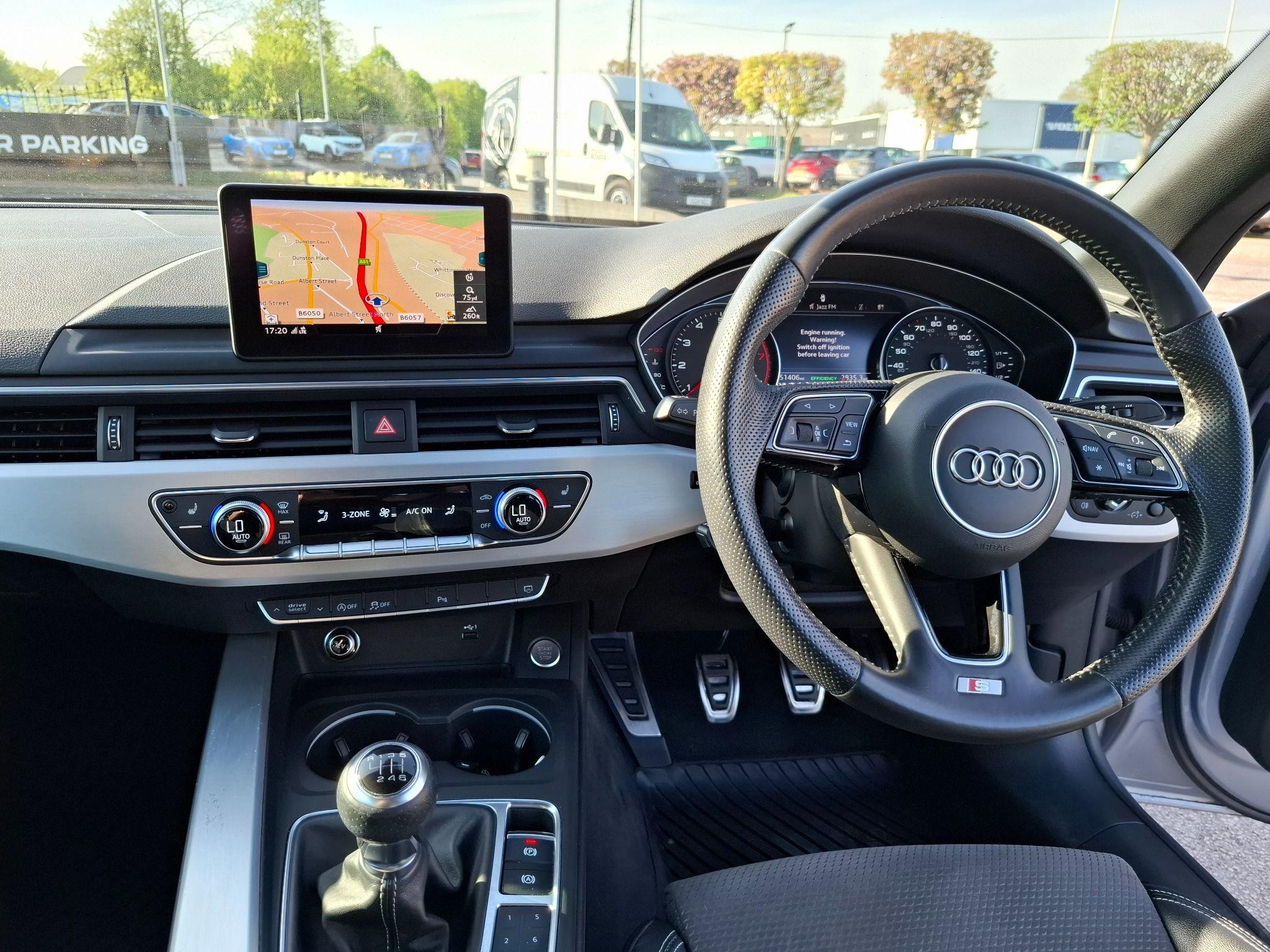 Audi A5 Cabriolet Image 13