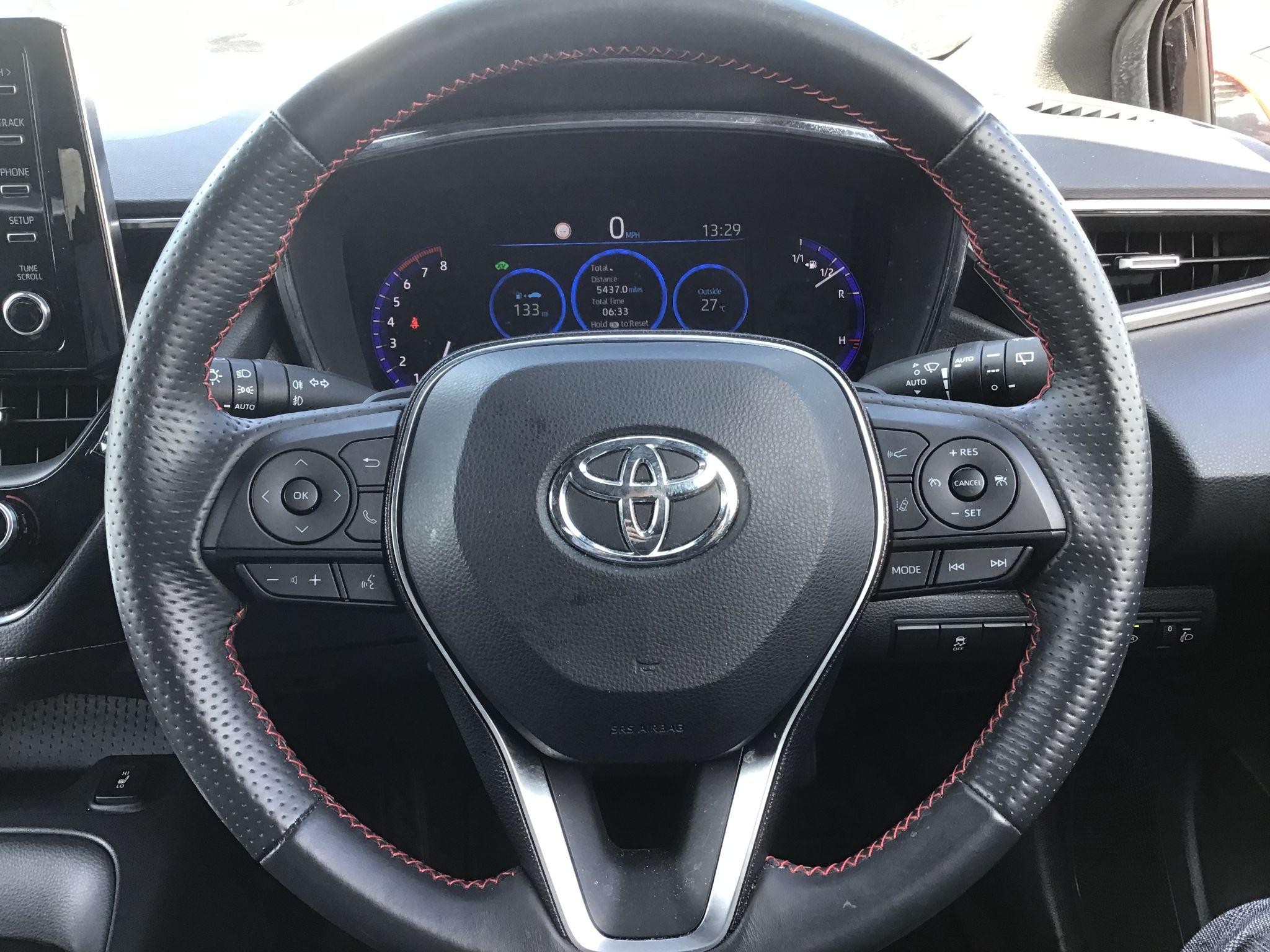Toyota Corolla Image 17