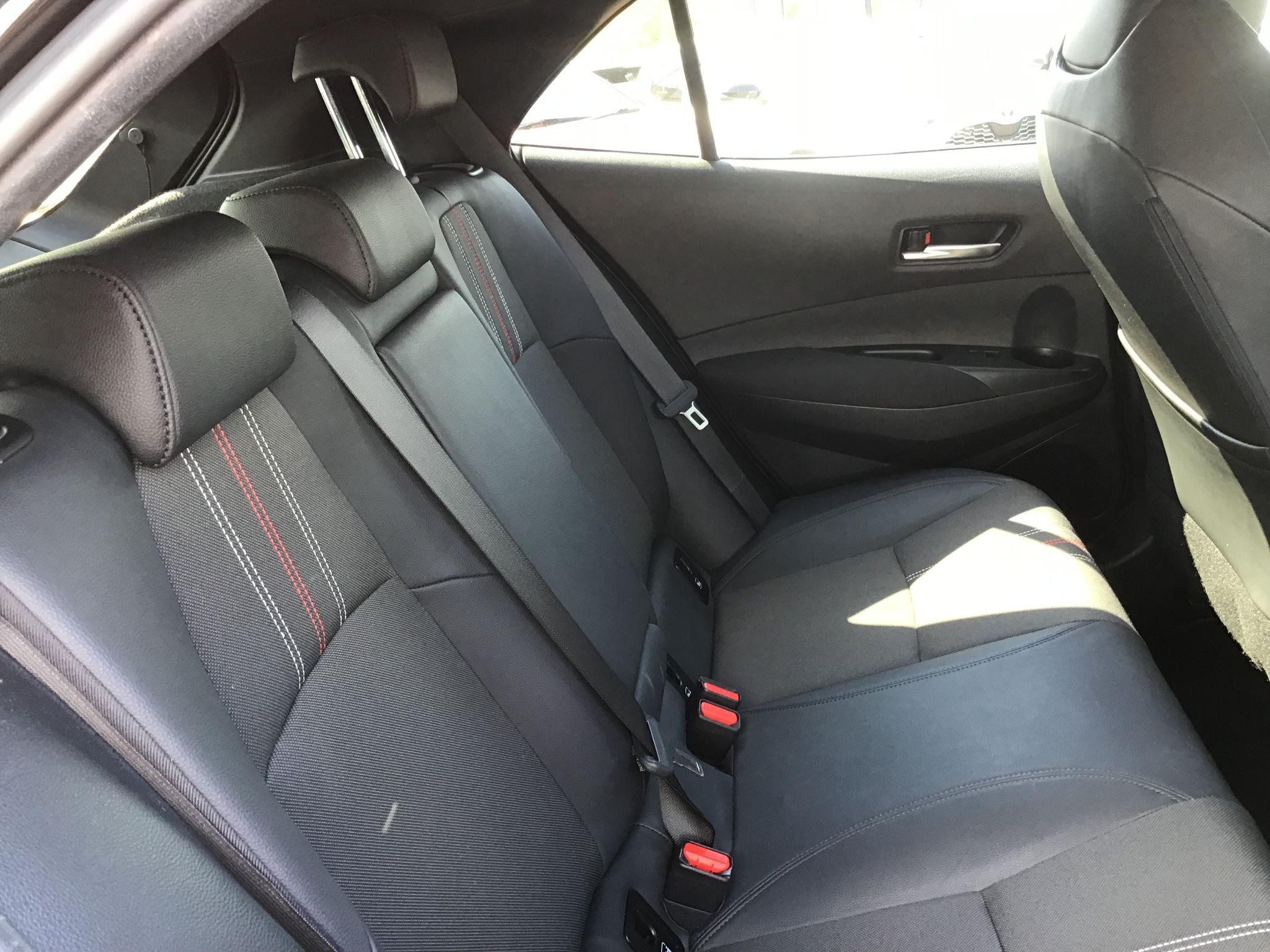 Toyota Corolla Image 19