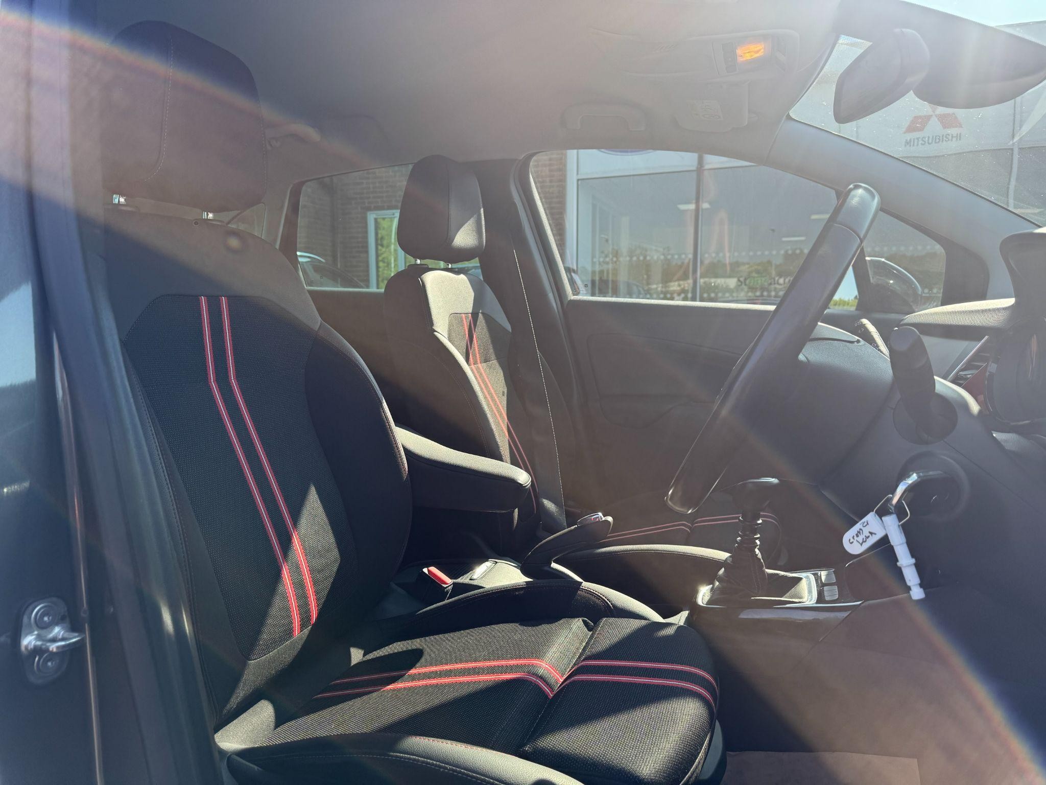 Vauxhall Crossland Image 11