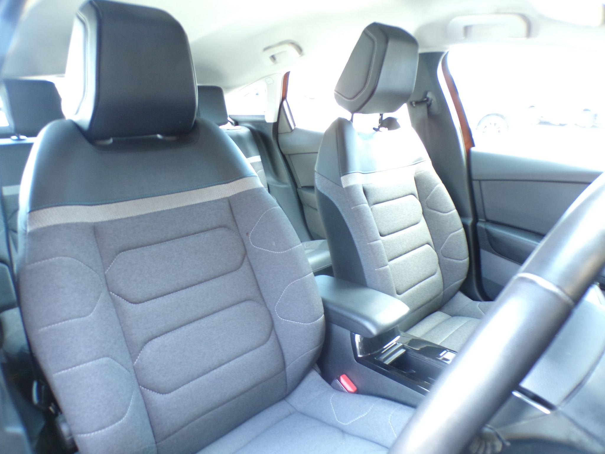 Citroen C4 Image 13